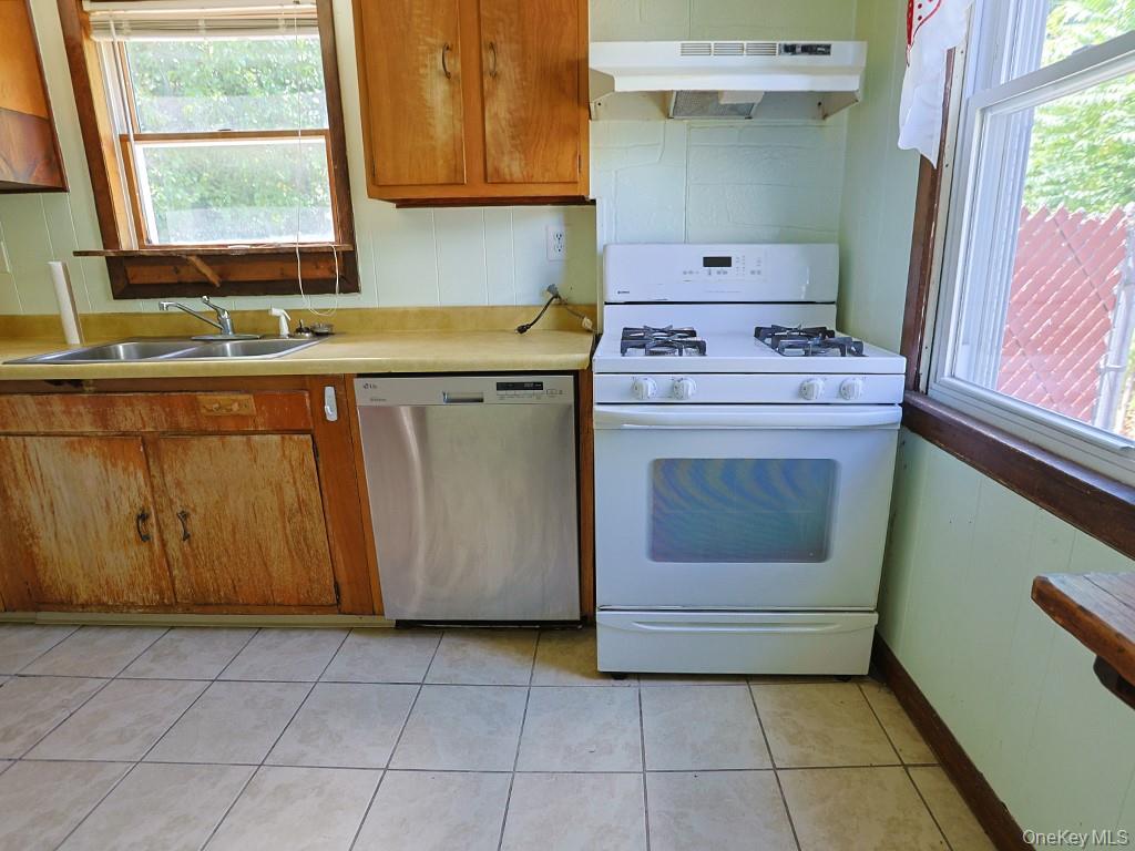 4 Lincoln Street Property Photo 9