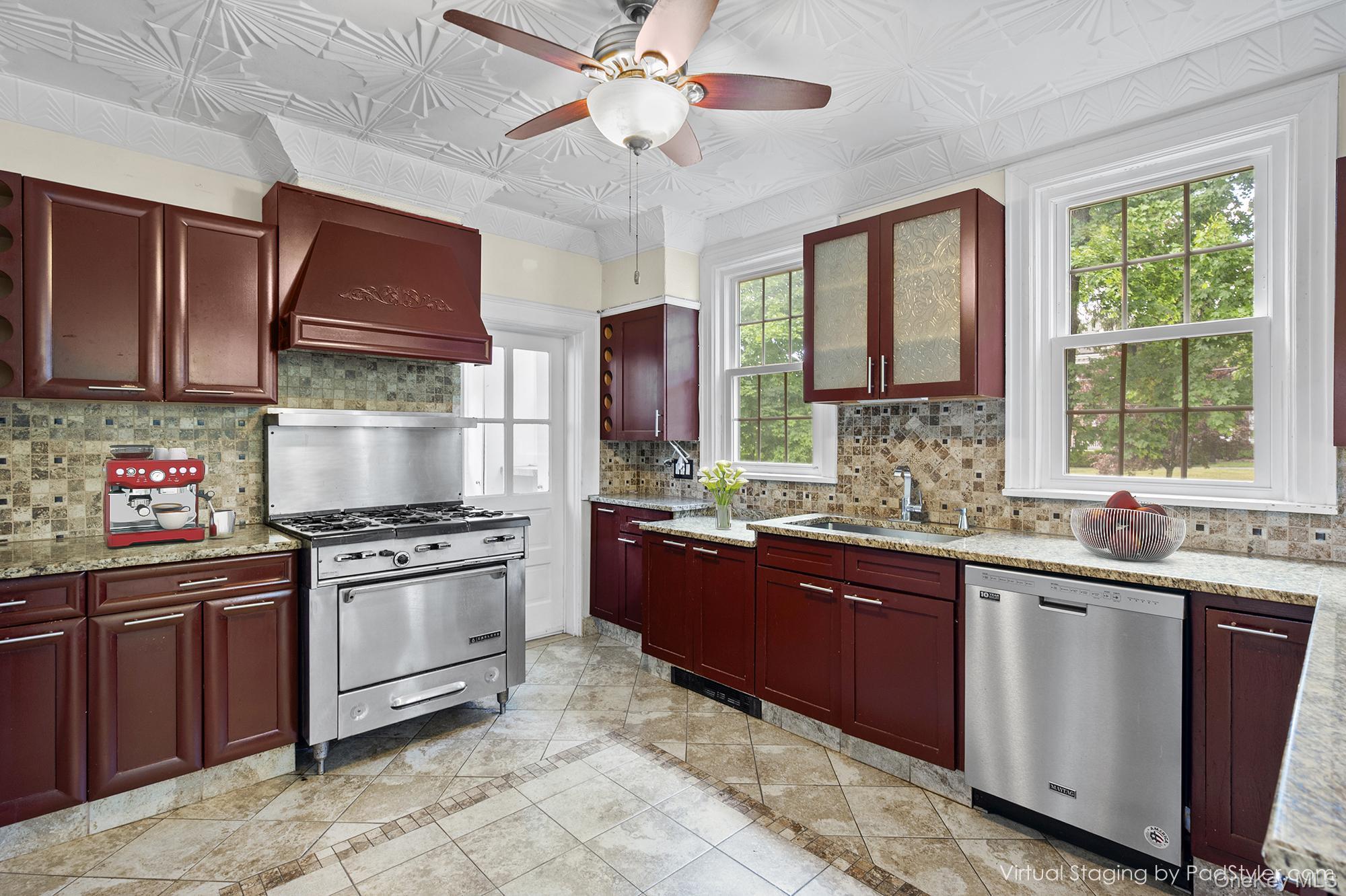 1146 North Avenue Property Photo 14