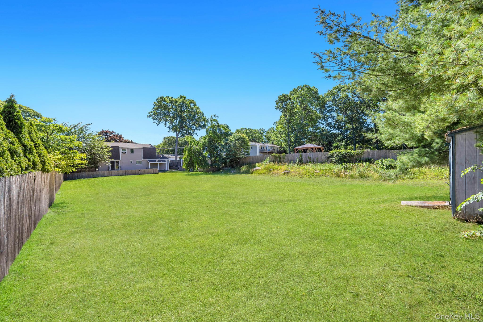 358 Holbrook Road Property Photo 13