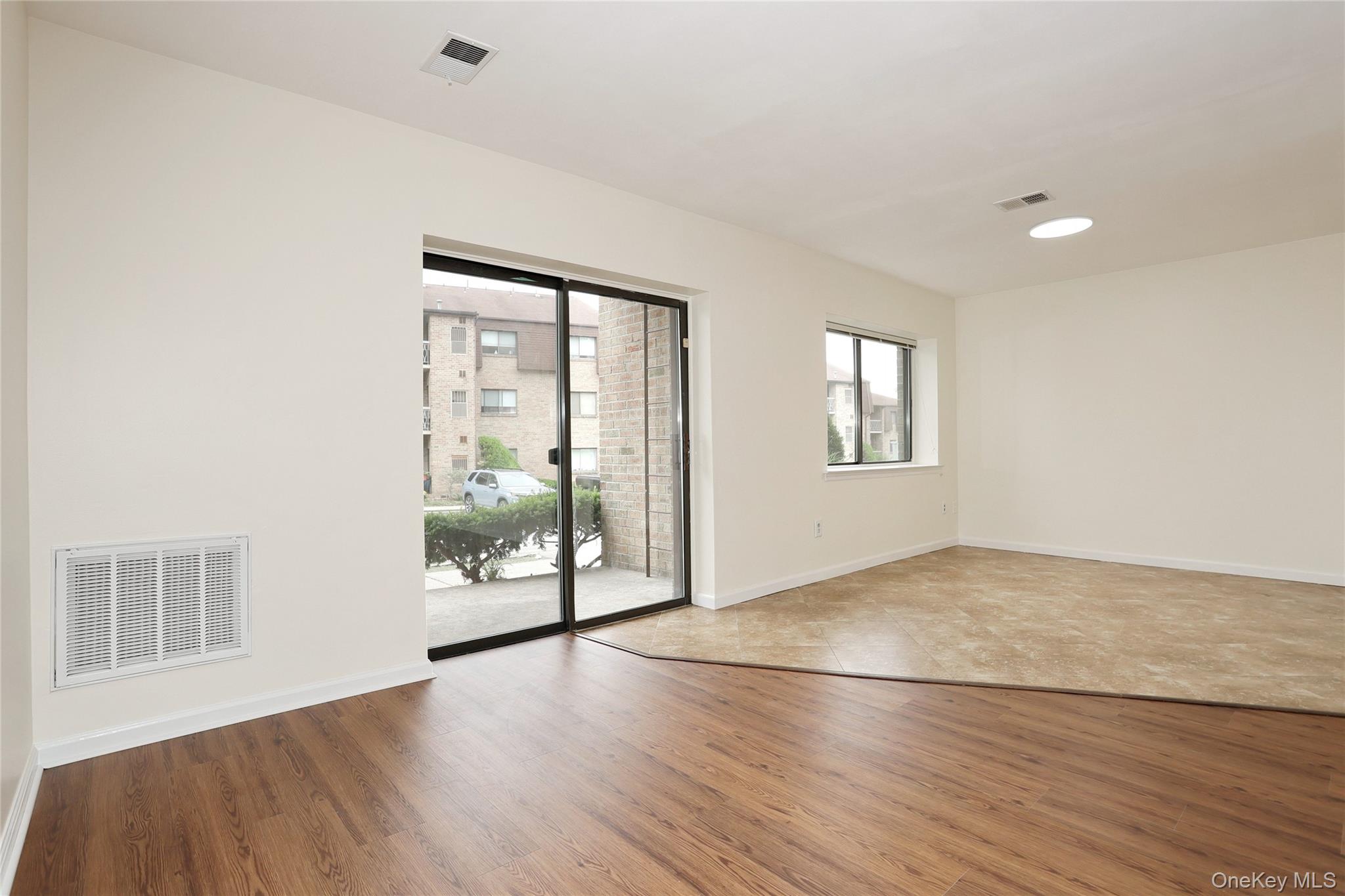 716 Kennedy Drive Property Photo 16