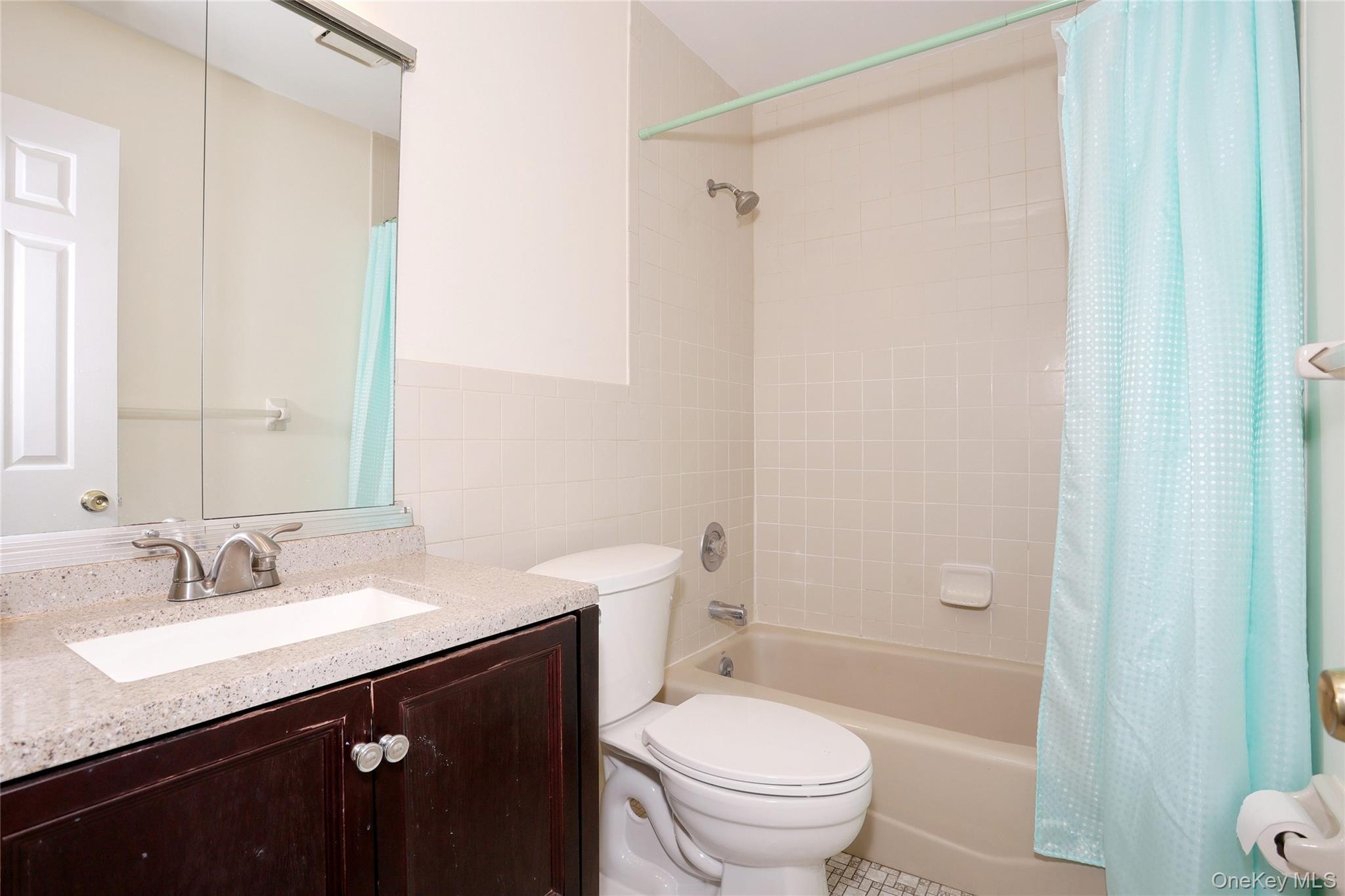 716 Kennedy Drive Property Photo 24