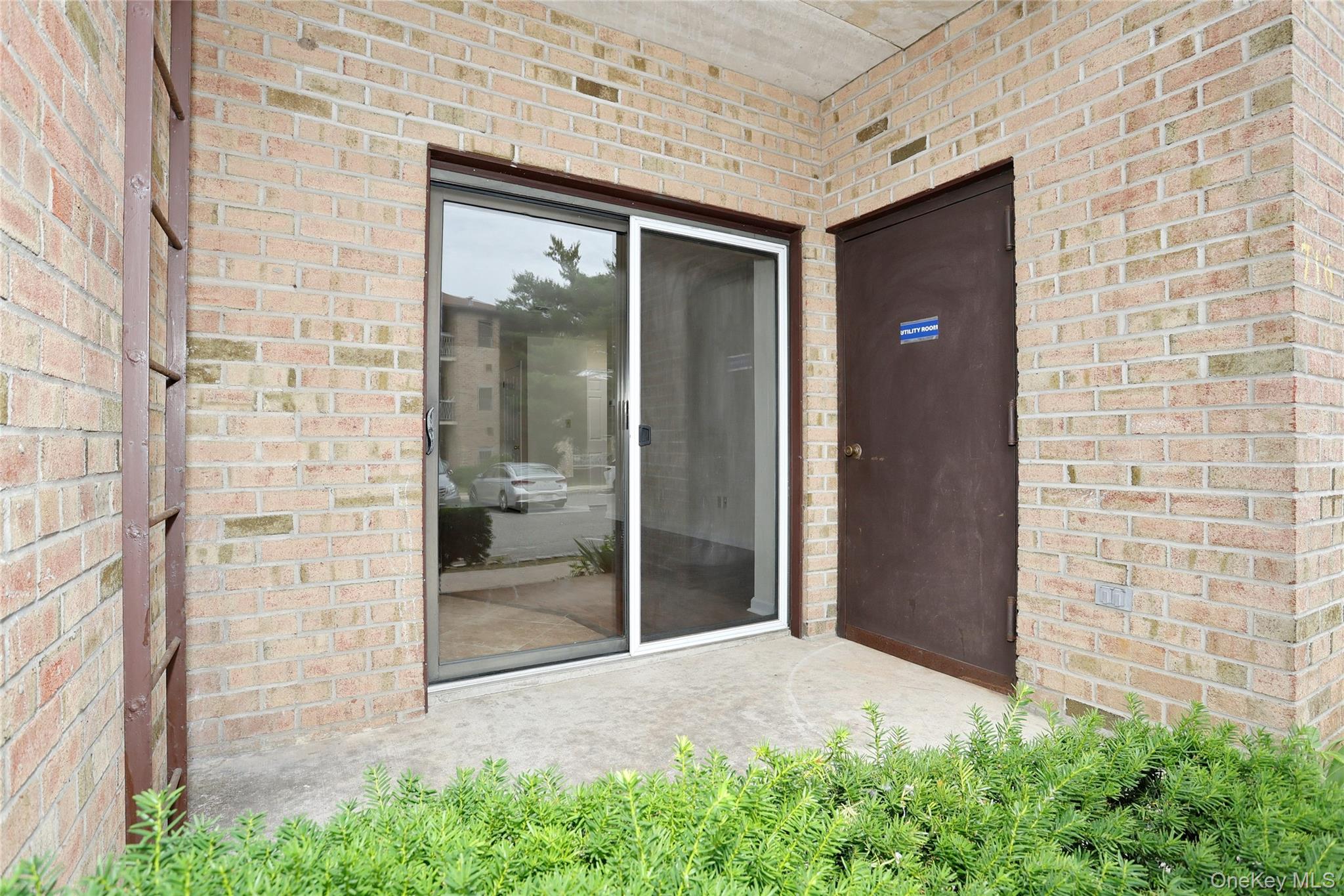 716 Kennedy Drive Property Photo 26