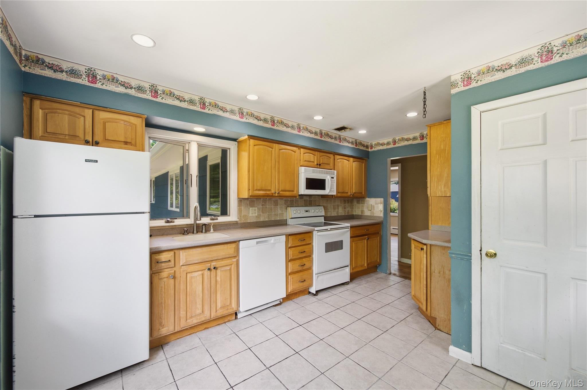 58 Juniper Road Property Photo 12