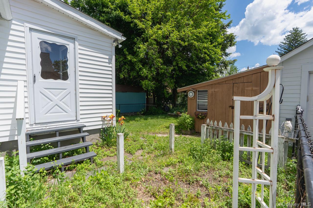 7 Lyman Avenue Property Photo 32