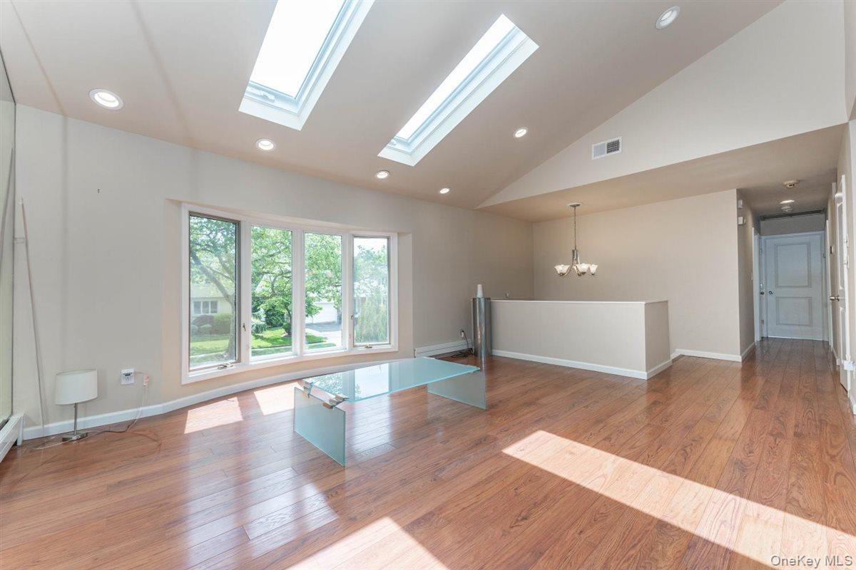 39 Gale Drive Property Photo 3