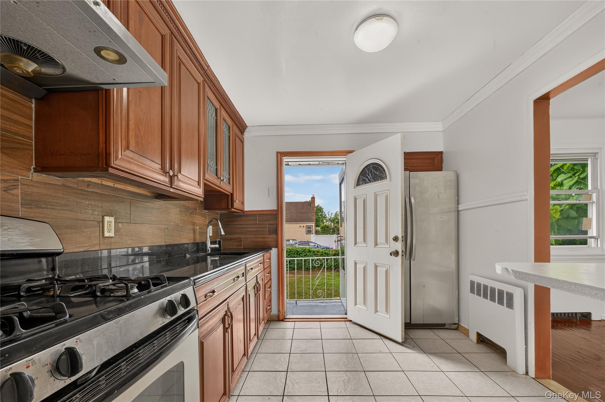 33 N Montgomery Street Property Photo 15