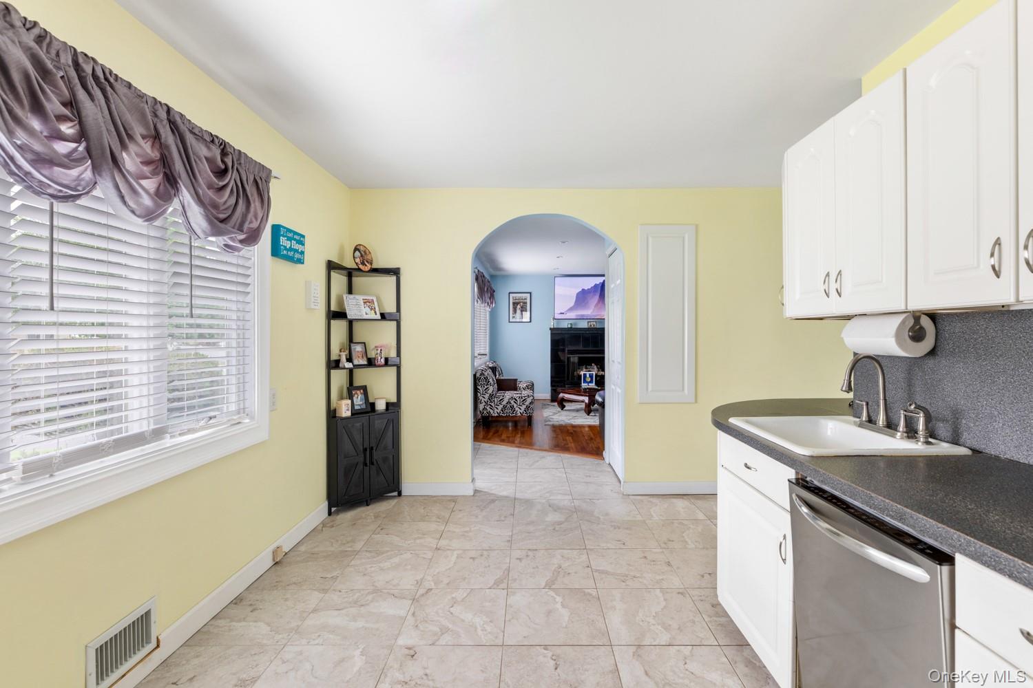 1032 Thompson Drive Property Photo 16