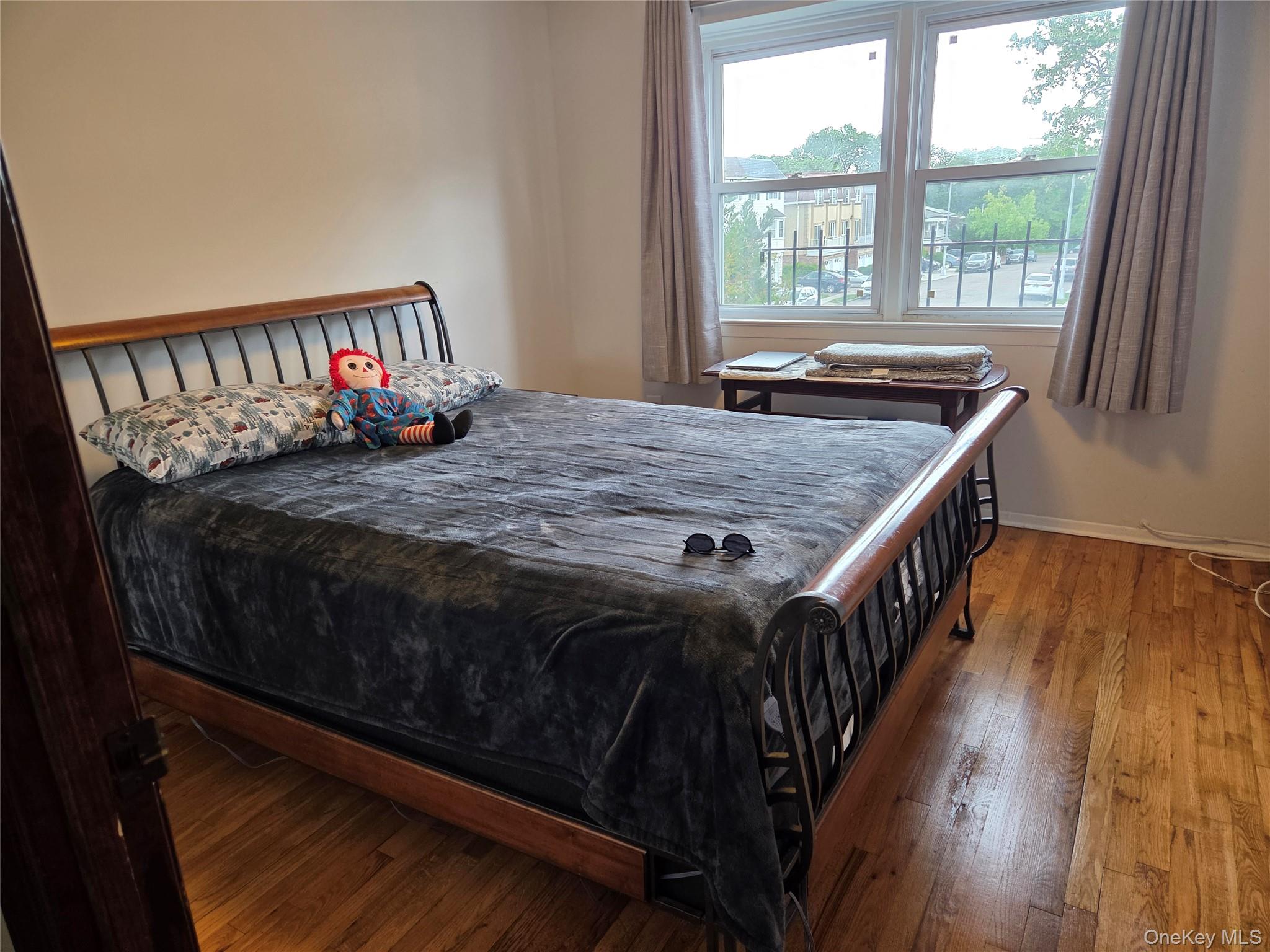 15-40 215th Street Property Photo 24