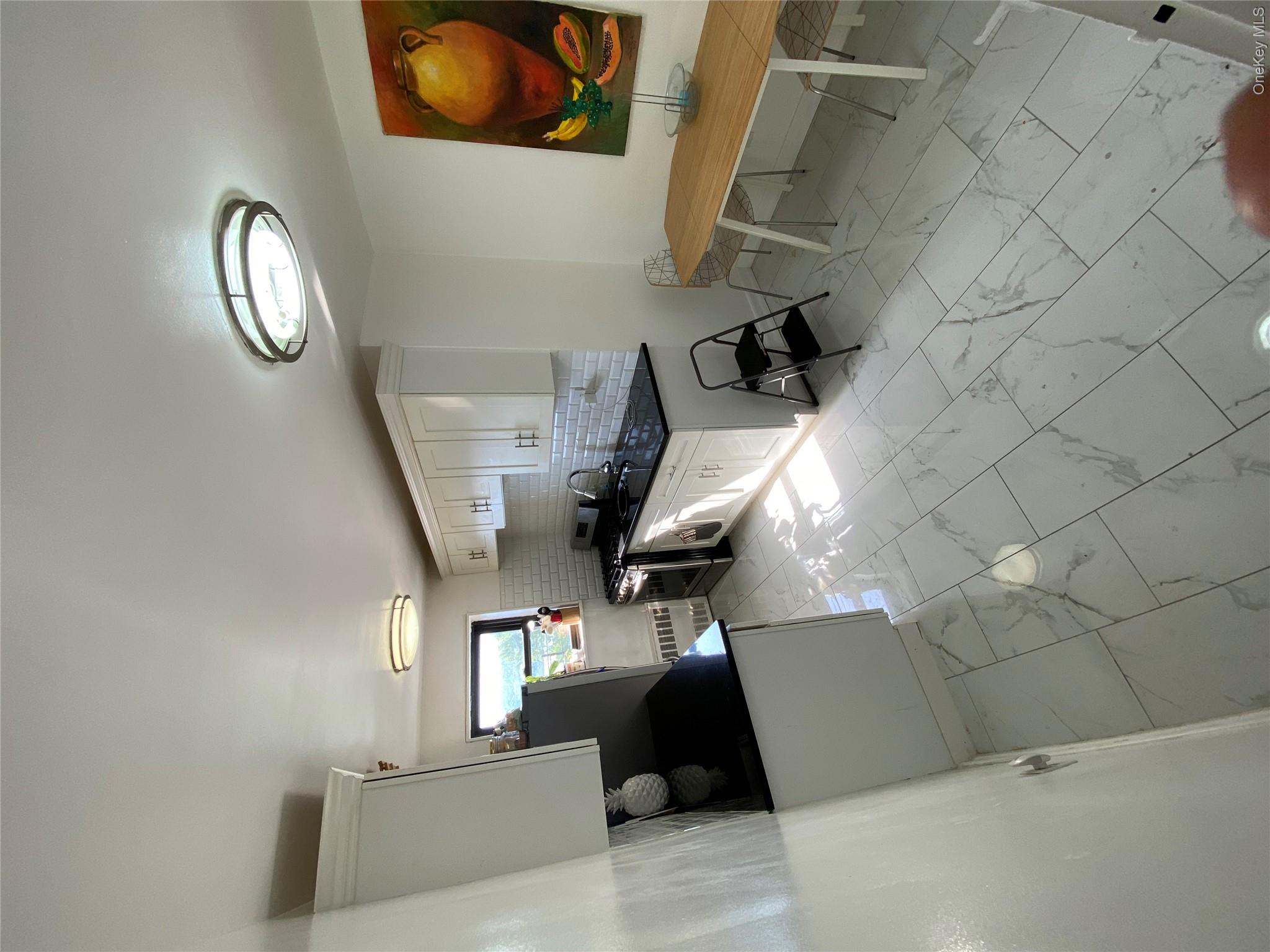 222 N Broadway 6b Property Photo 2