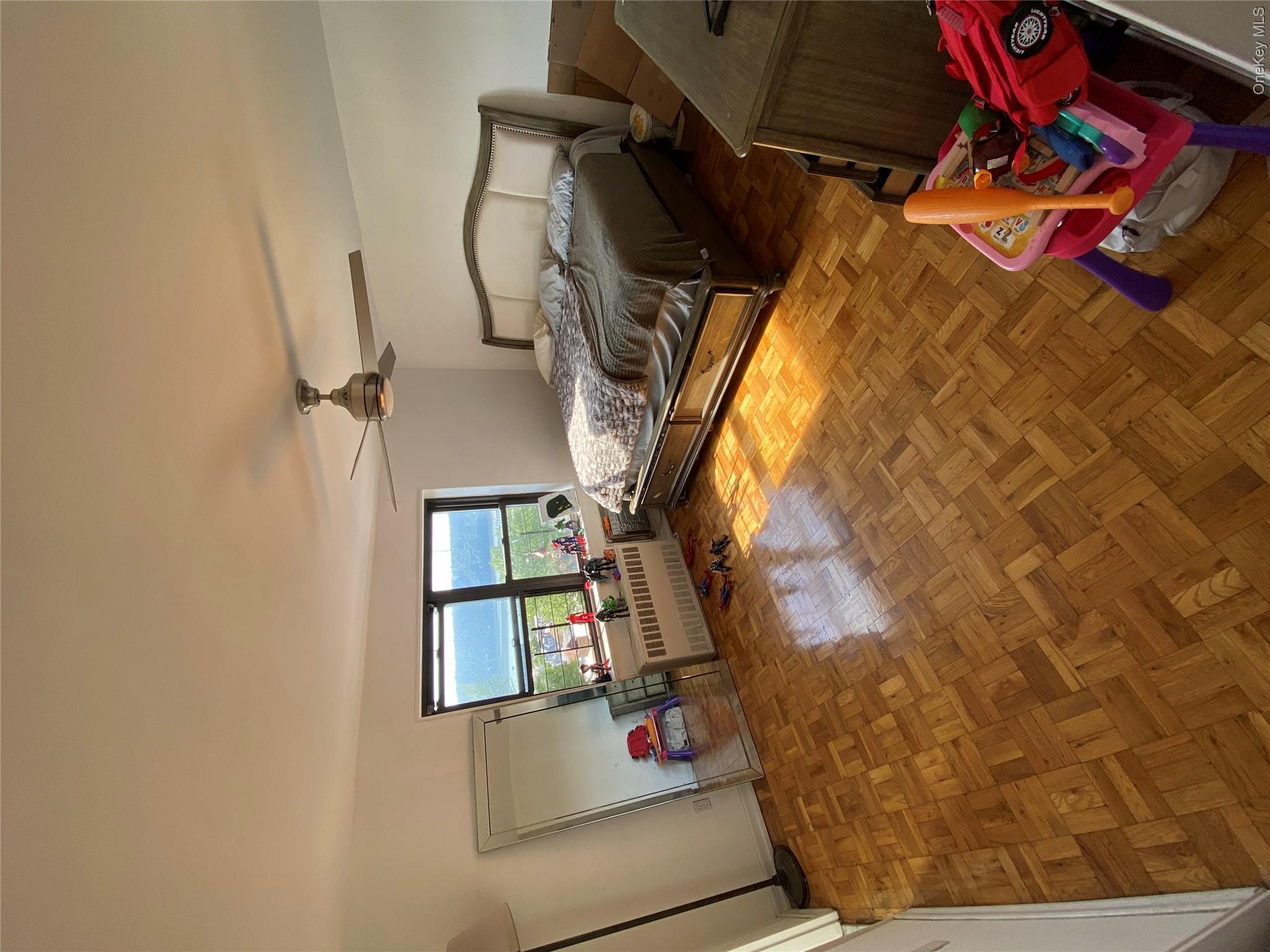 222 N Broadway 6b Property Photo 7