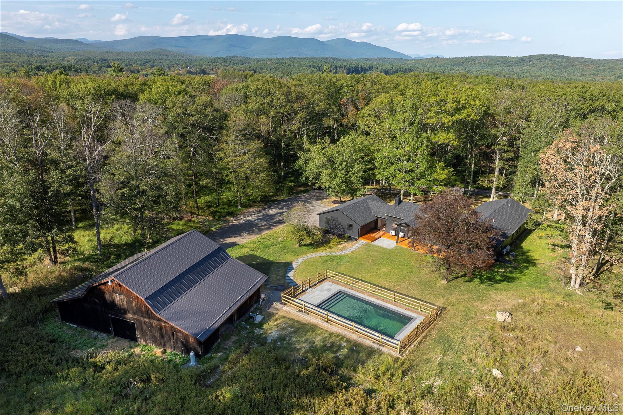 119 Mt Laurel Road Property Photo 9