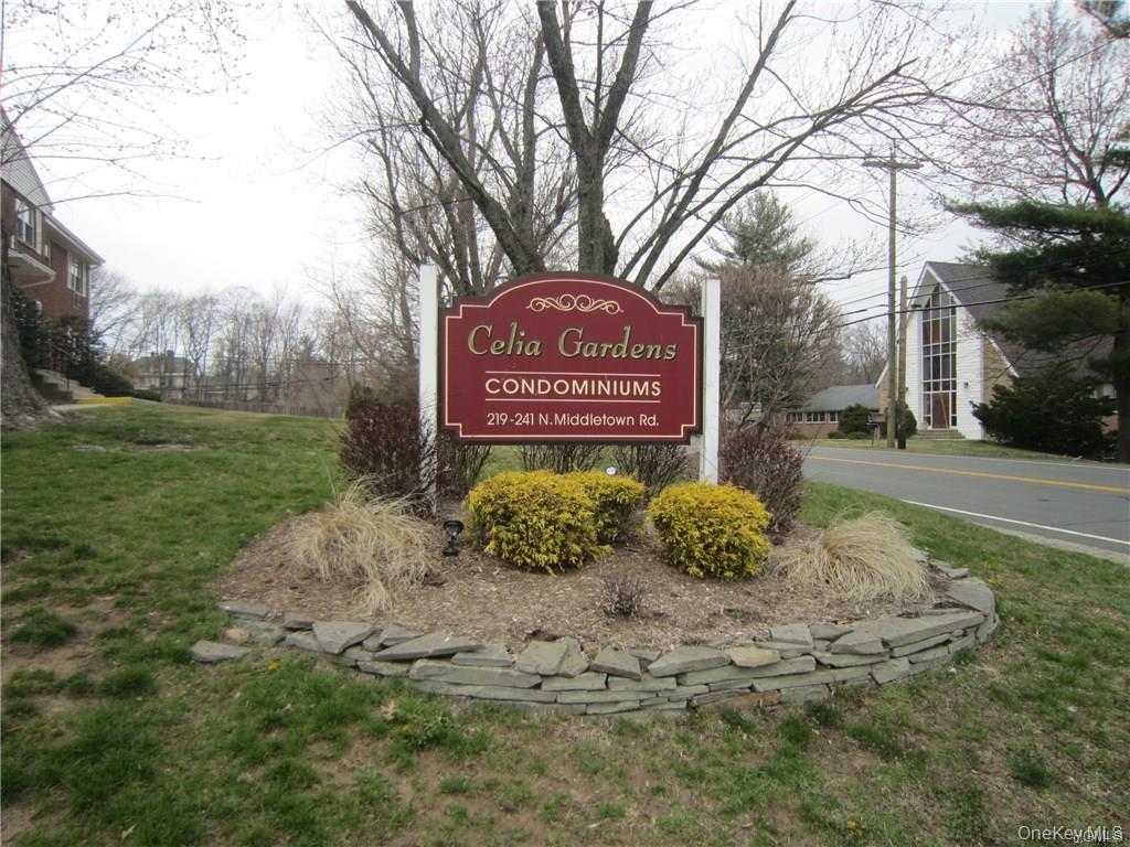 221 N Middletown Road C Property Photo 1