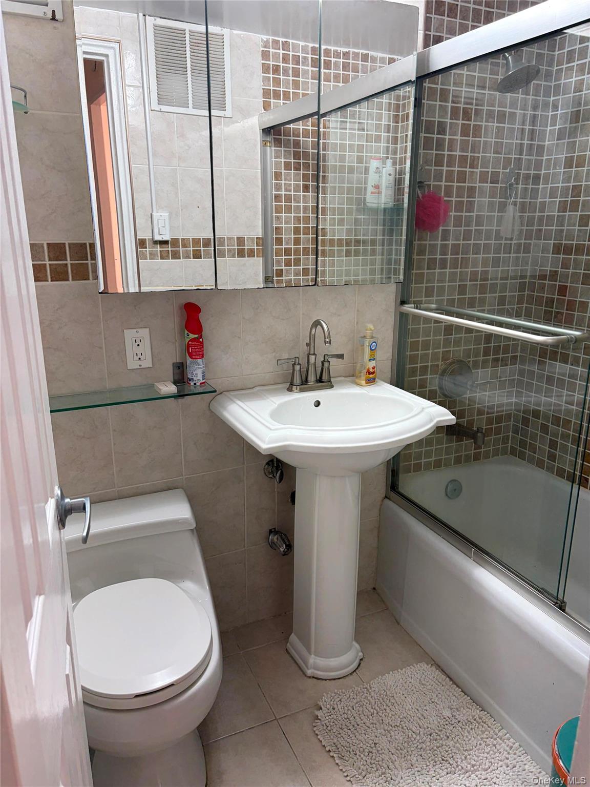 98-20 62nd Drive 3d Property Photo 15