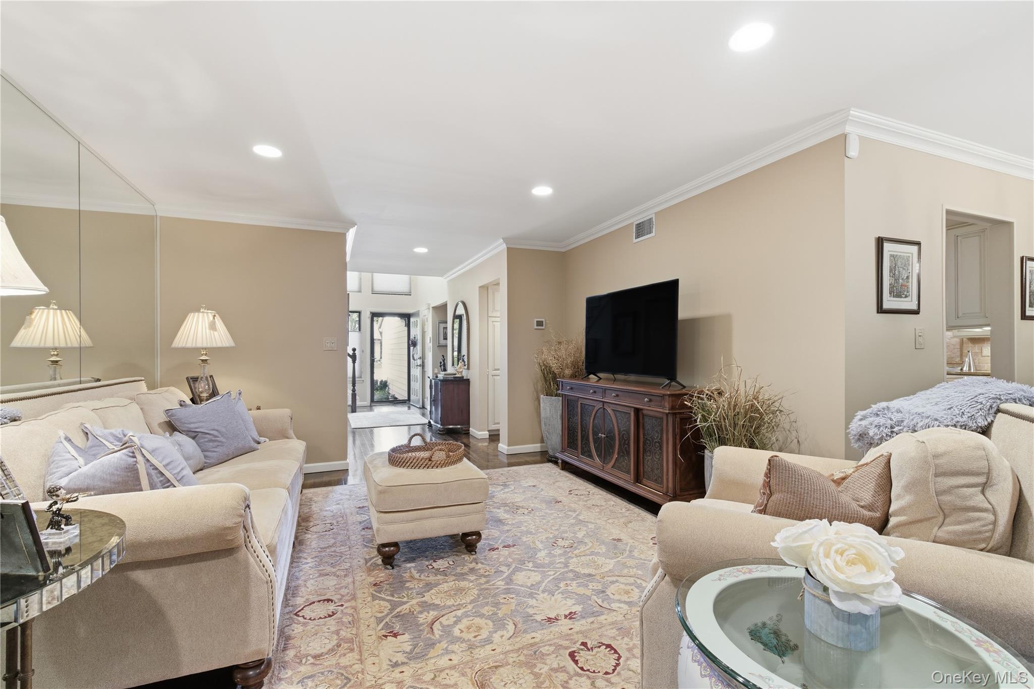 37 Maple Court Property Photo 9
