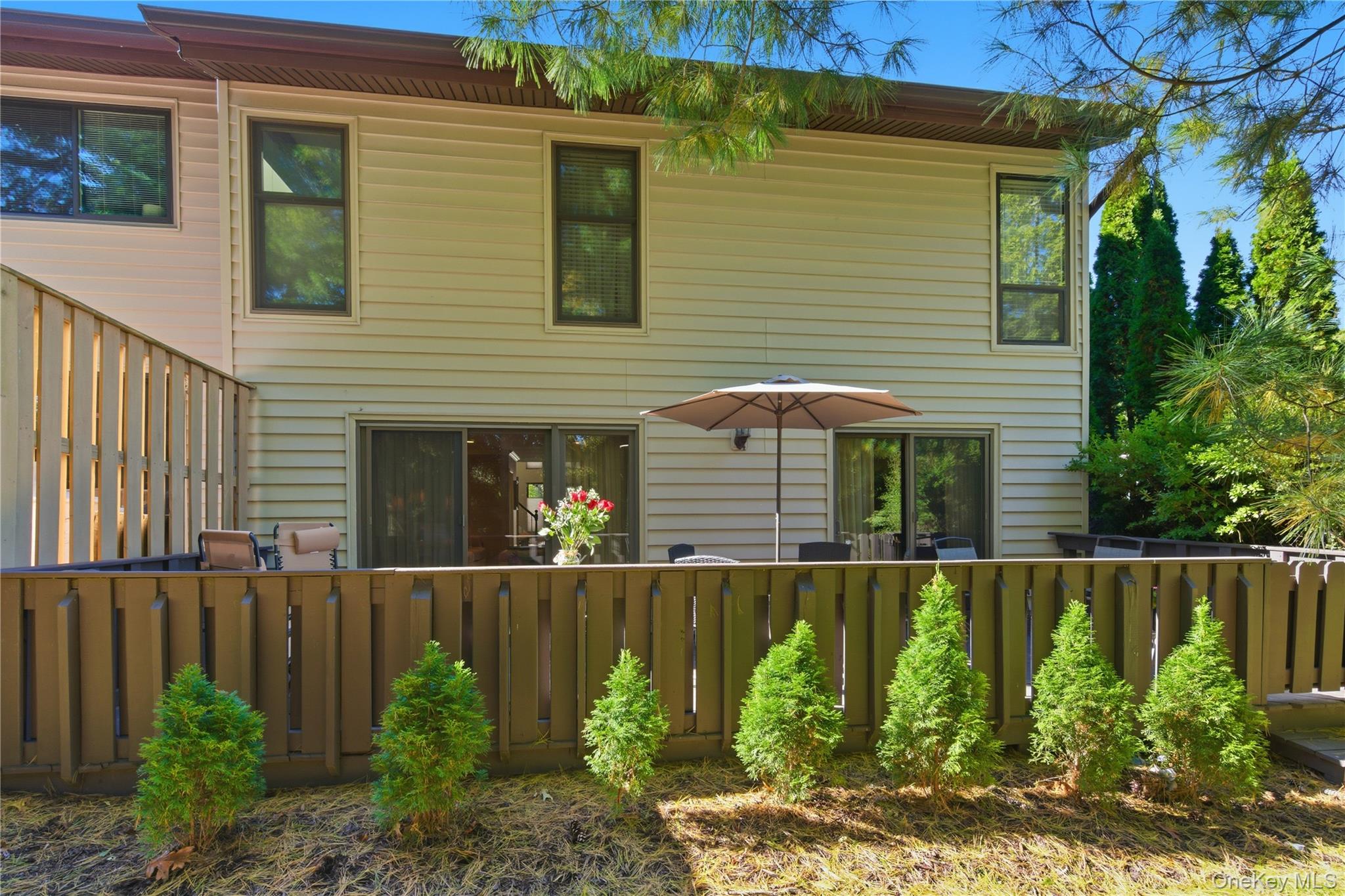 37 Maple Court Property Photo 34