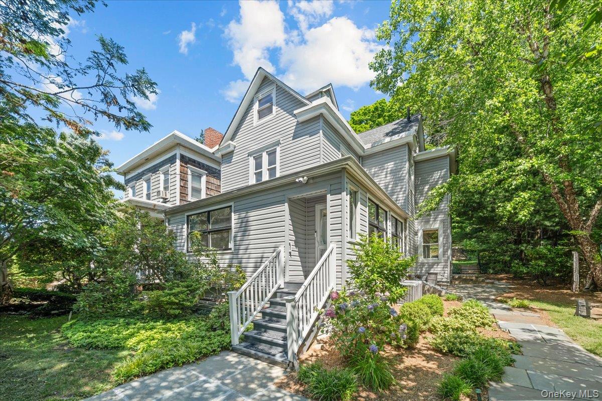 5600 Mosholu Avenue Property Photo 1