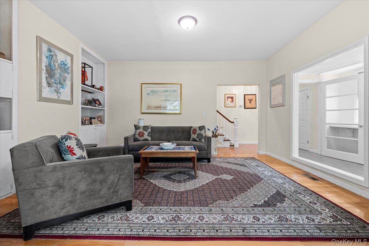 5600 Mosholu Avenue Property Photo 5