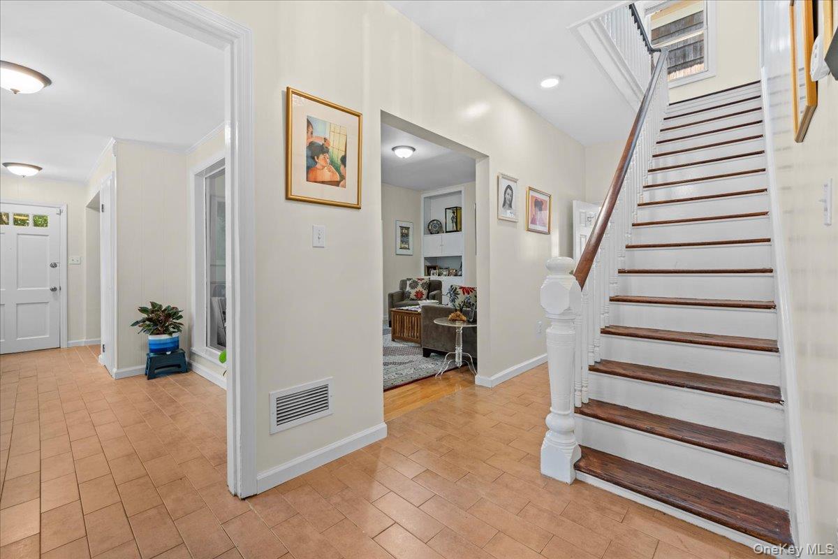 5600 Mosholu Avenue Property Photo 9