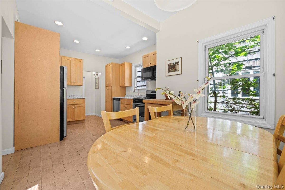 5600 Mosholu Avenue Property Photo 13