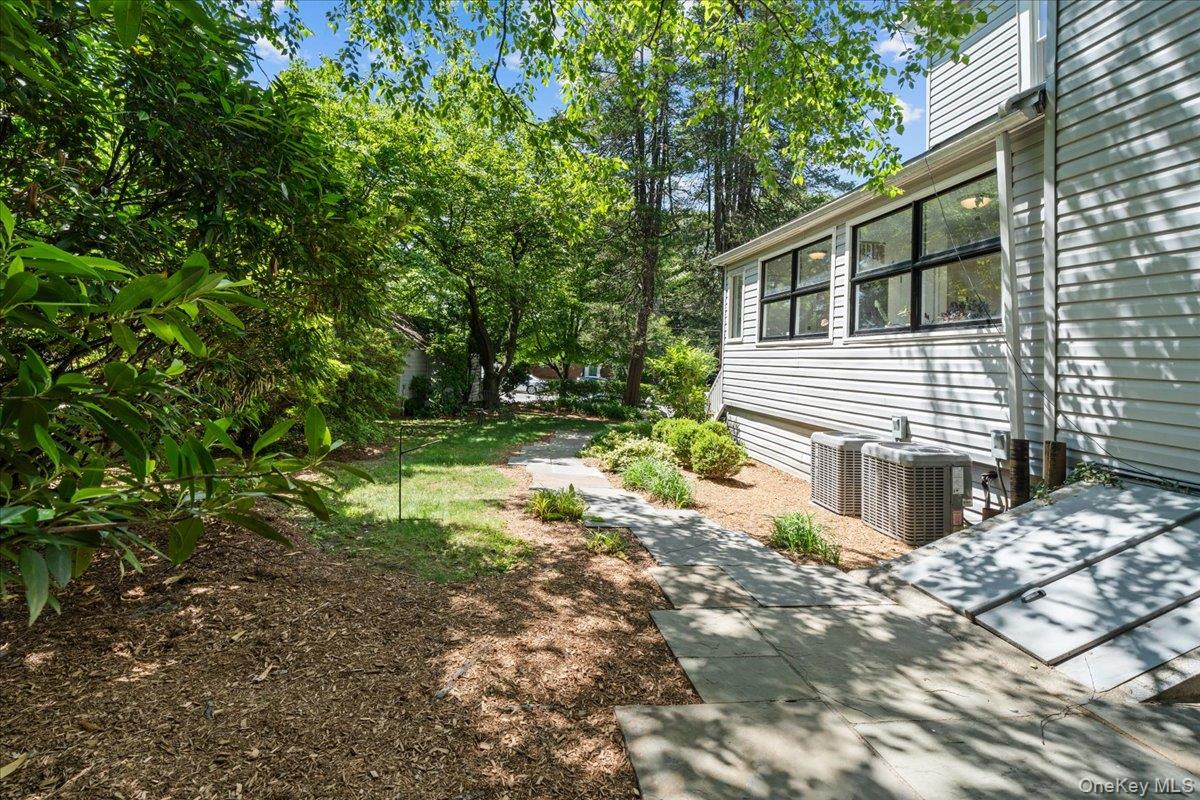 5600 Mosholu Avenue Property Photo 39