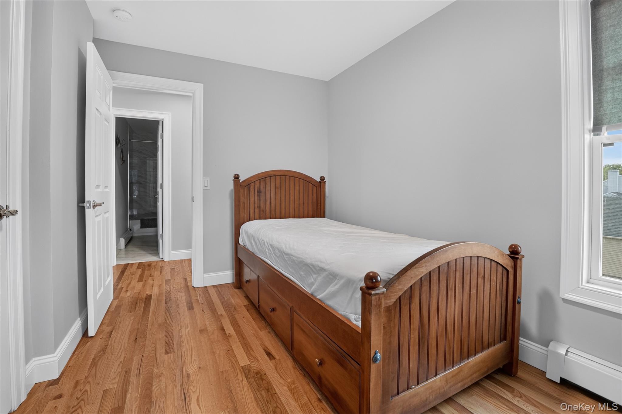 26 Richard Avenue Property Photo 23