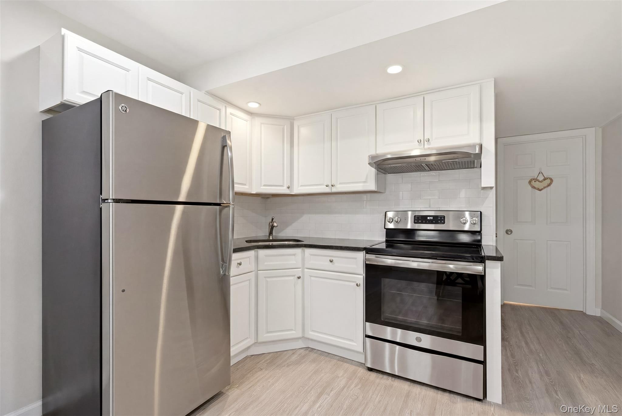 29 Vineyard Road Property Photo 25