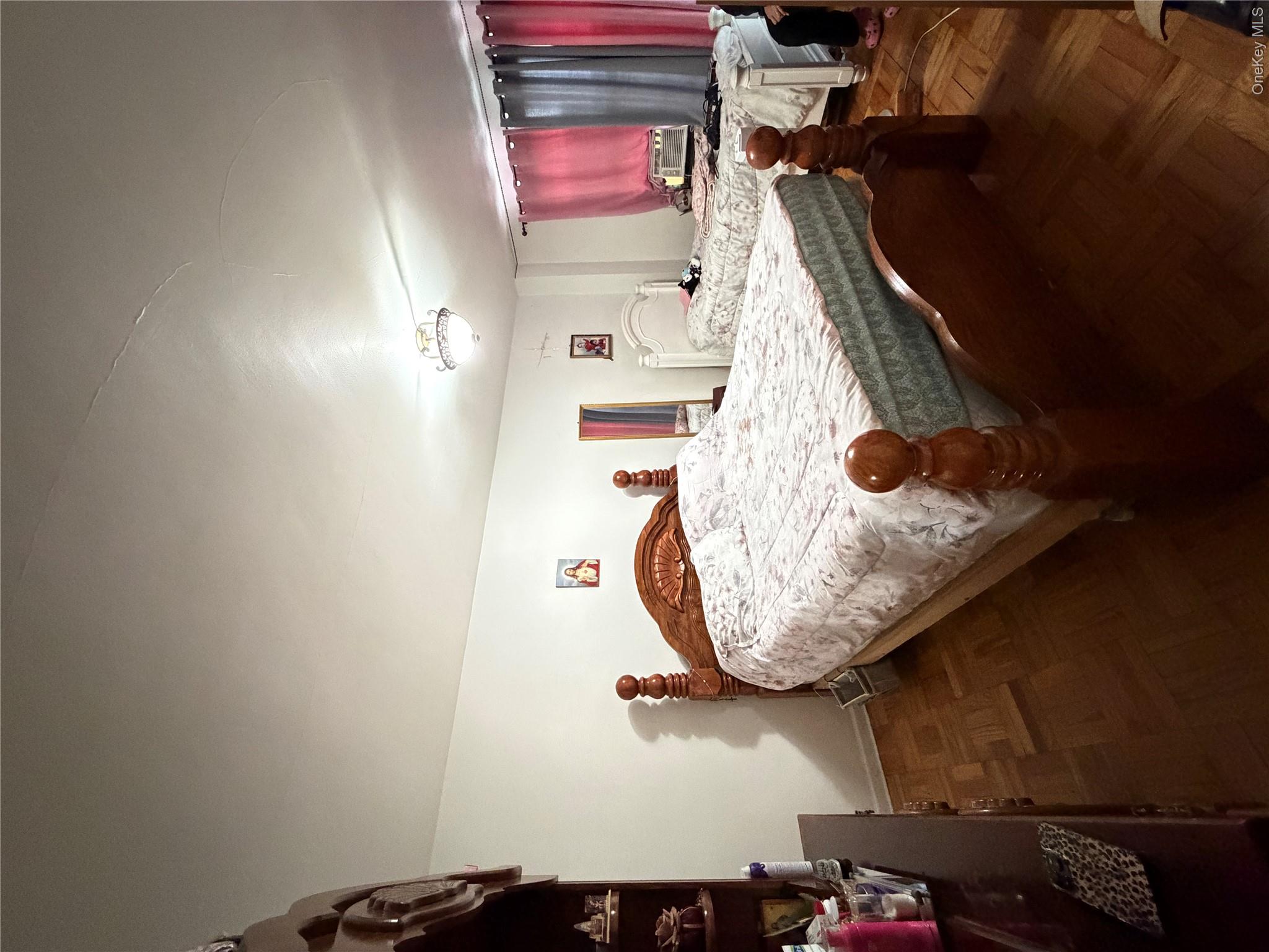 2835 Webb Avenue 6e Property Photo 10