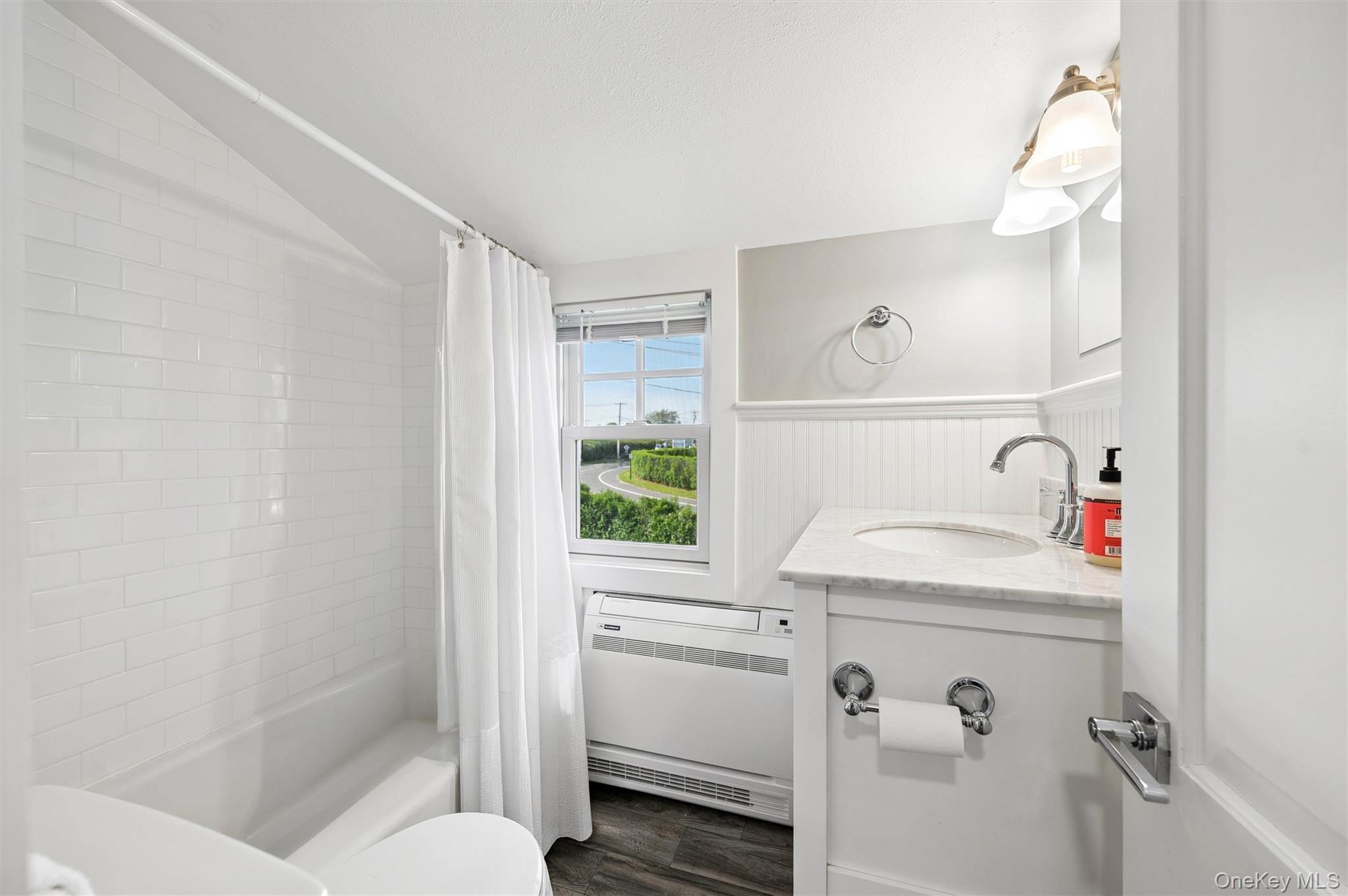 87 Foster Avenue Property Photo 15
