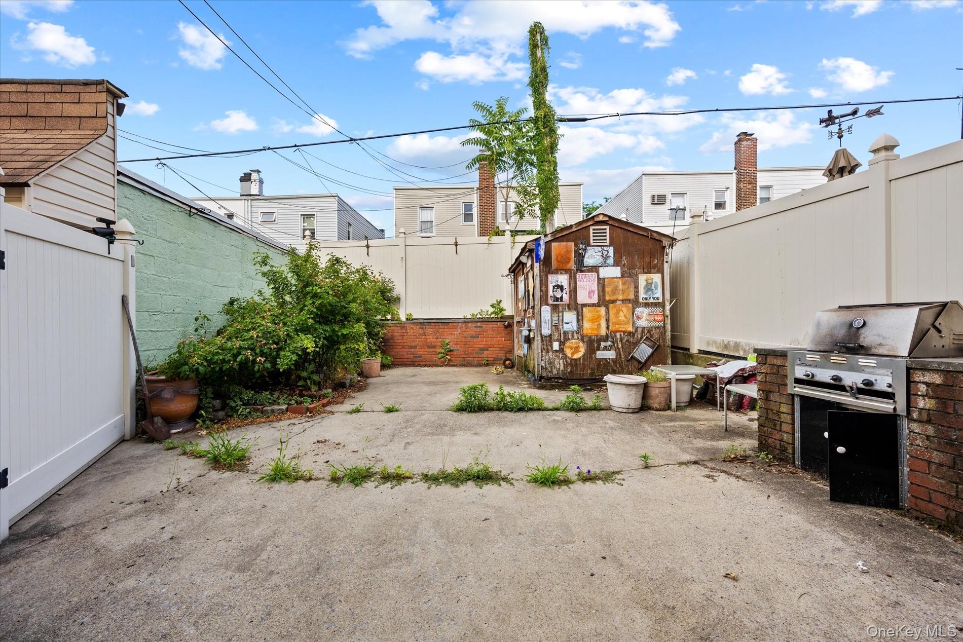 57-43 64th Street Property Photo 32