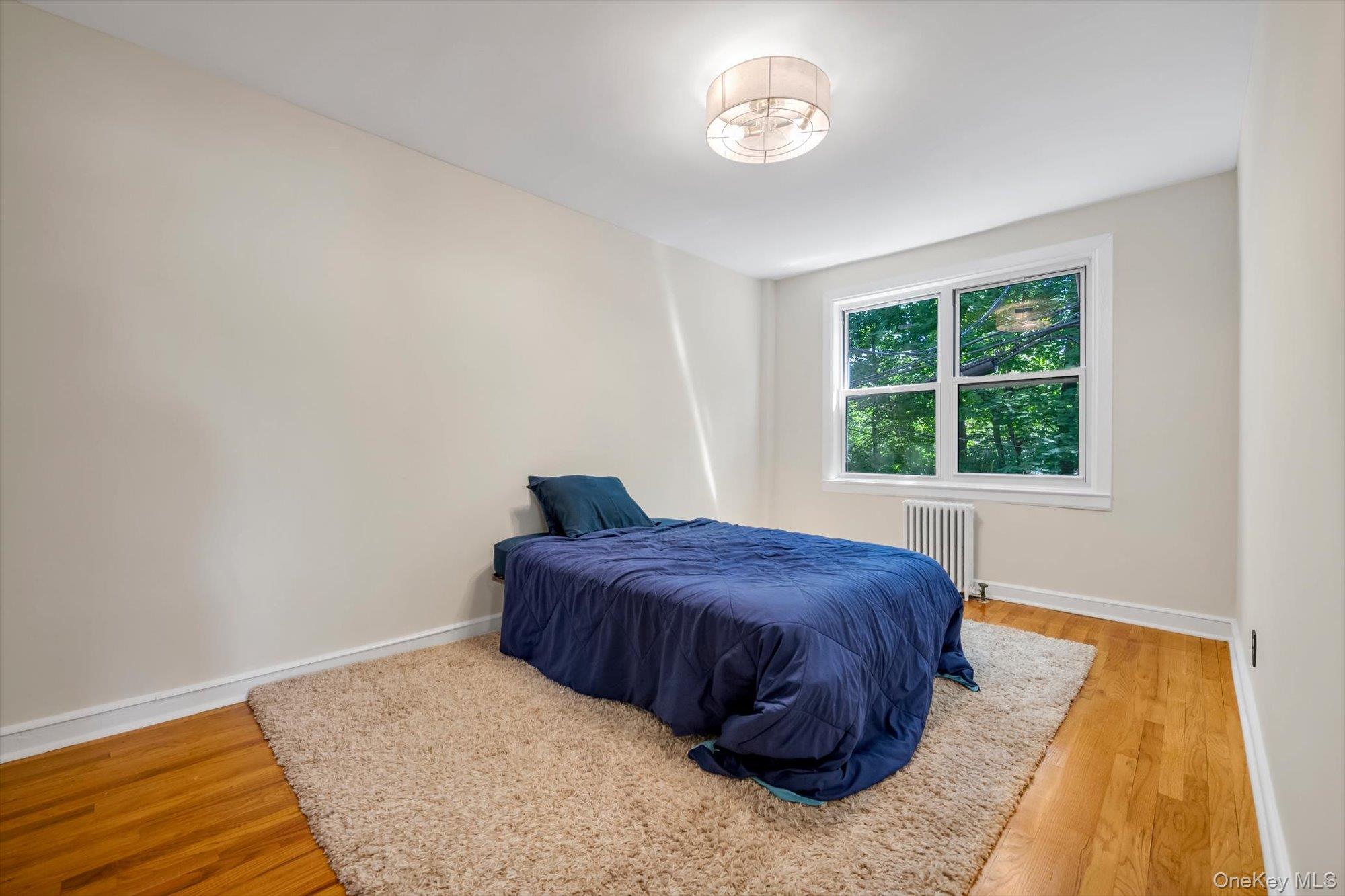 9 Edwards 1-f Property Photo 8