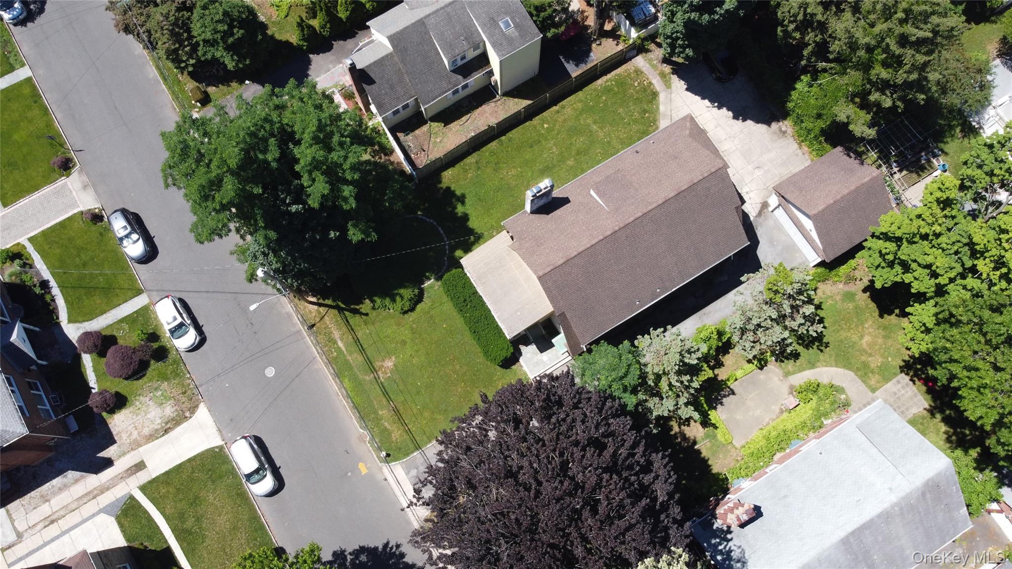 20 Spruce Street Property Photo 28