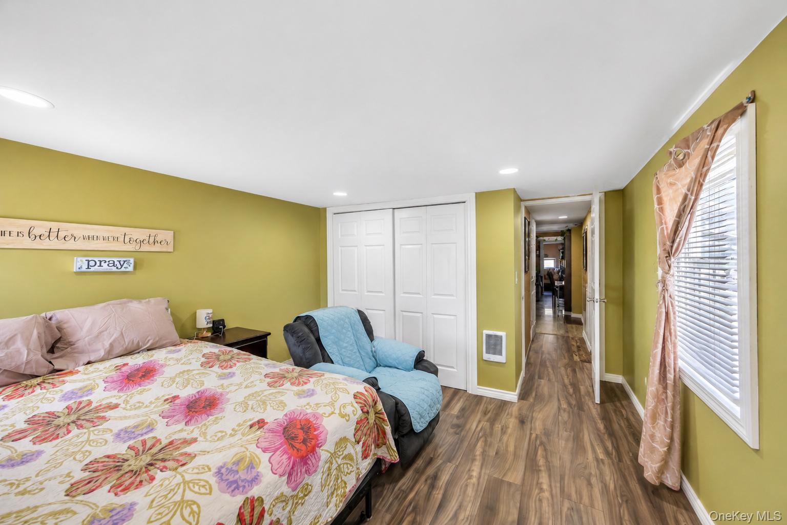 600 Broadway D14 Property Photo 18