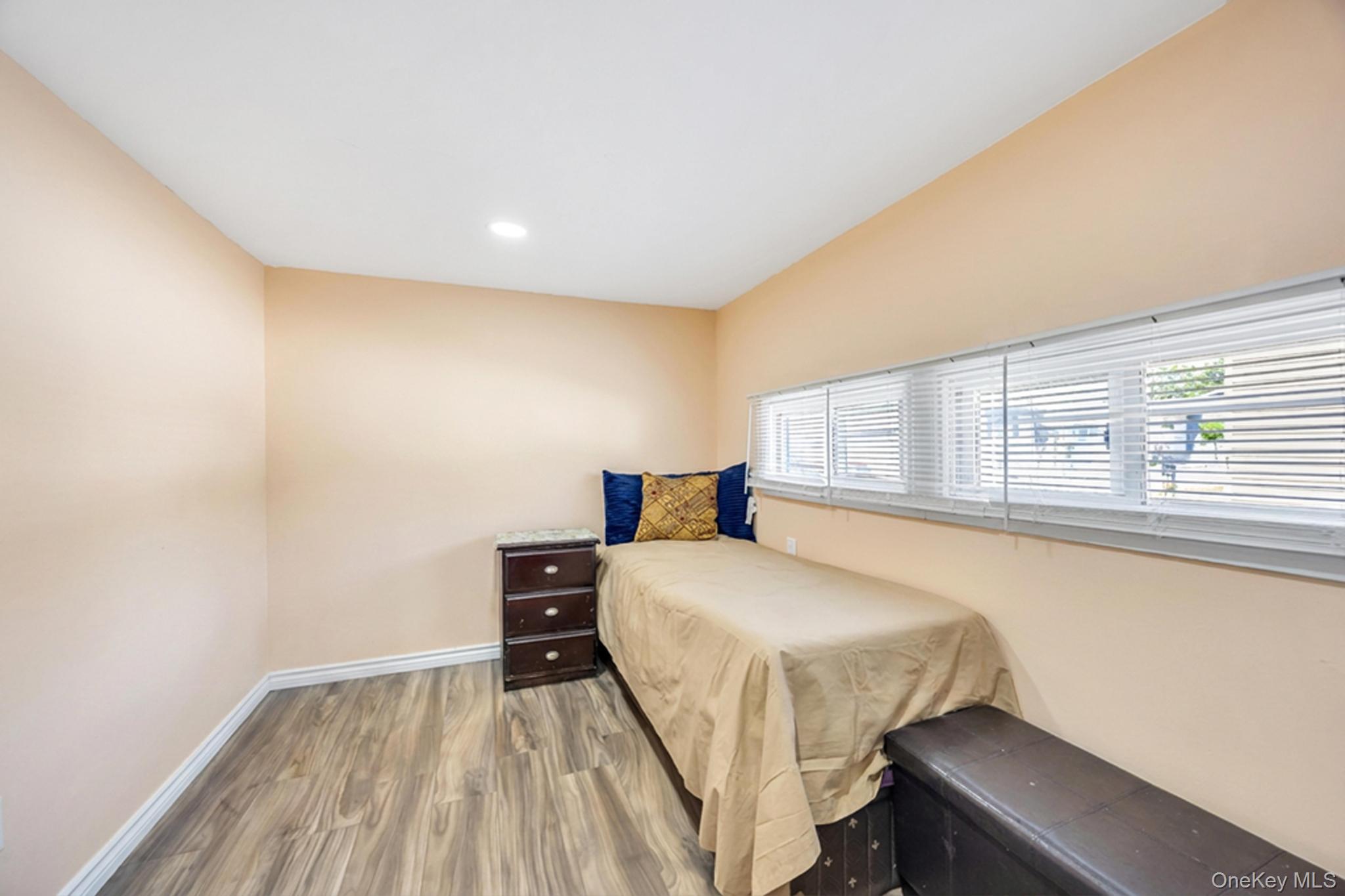 600 Broadway D14 Property Photo 22