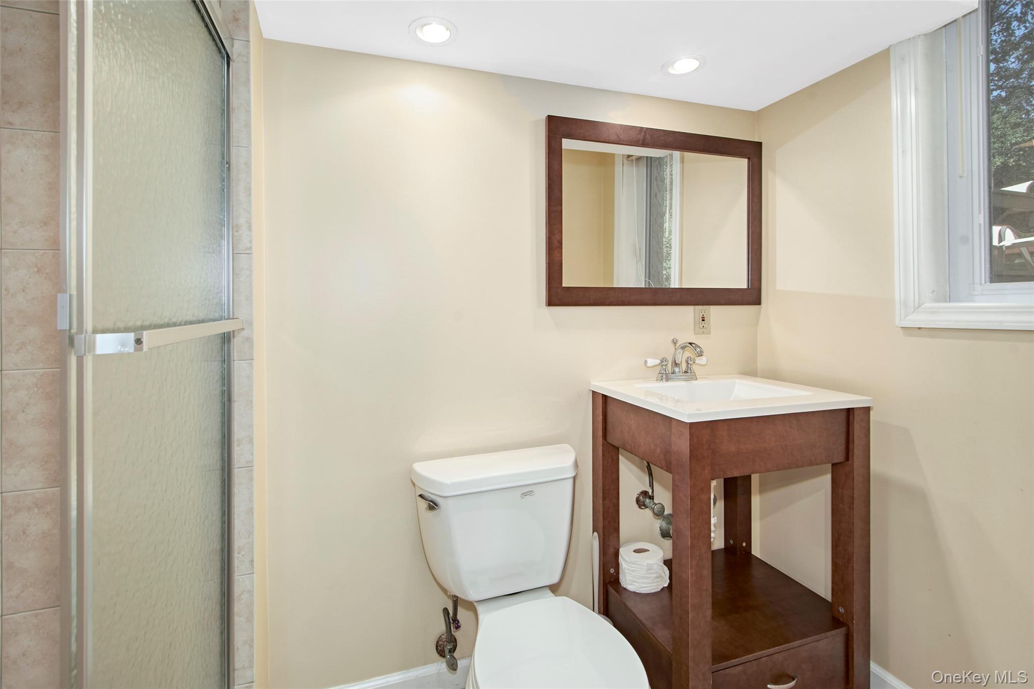 185 Pinewood Road Property Photo 11