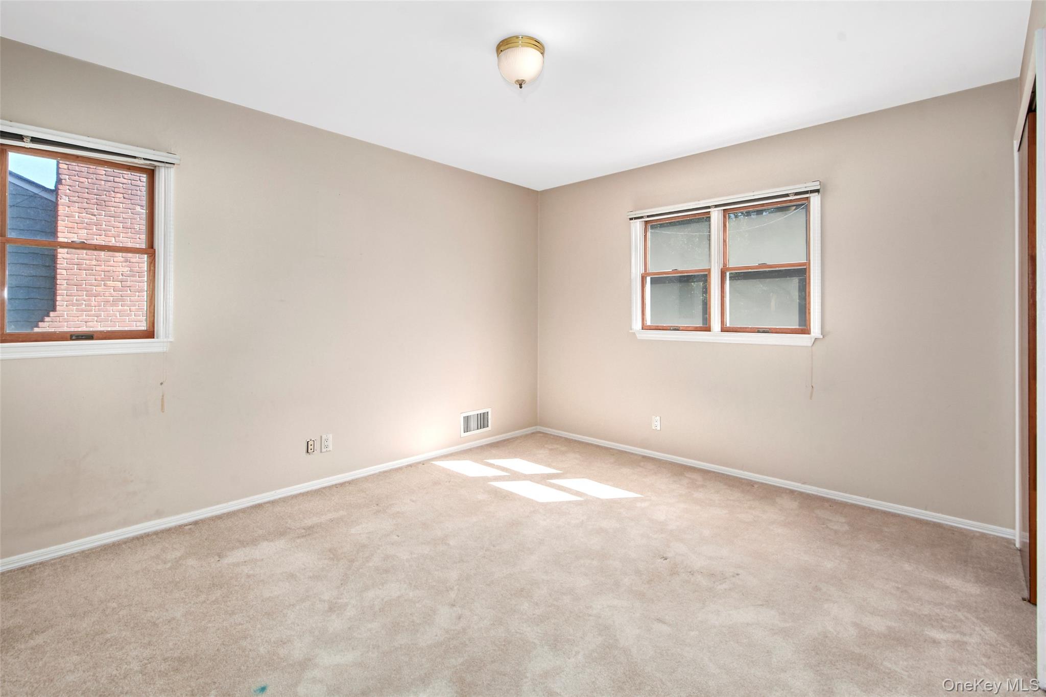 185 Pinewood Road Property Photo 13