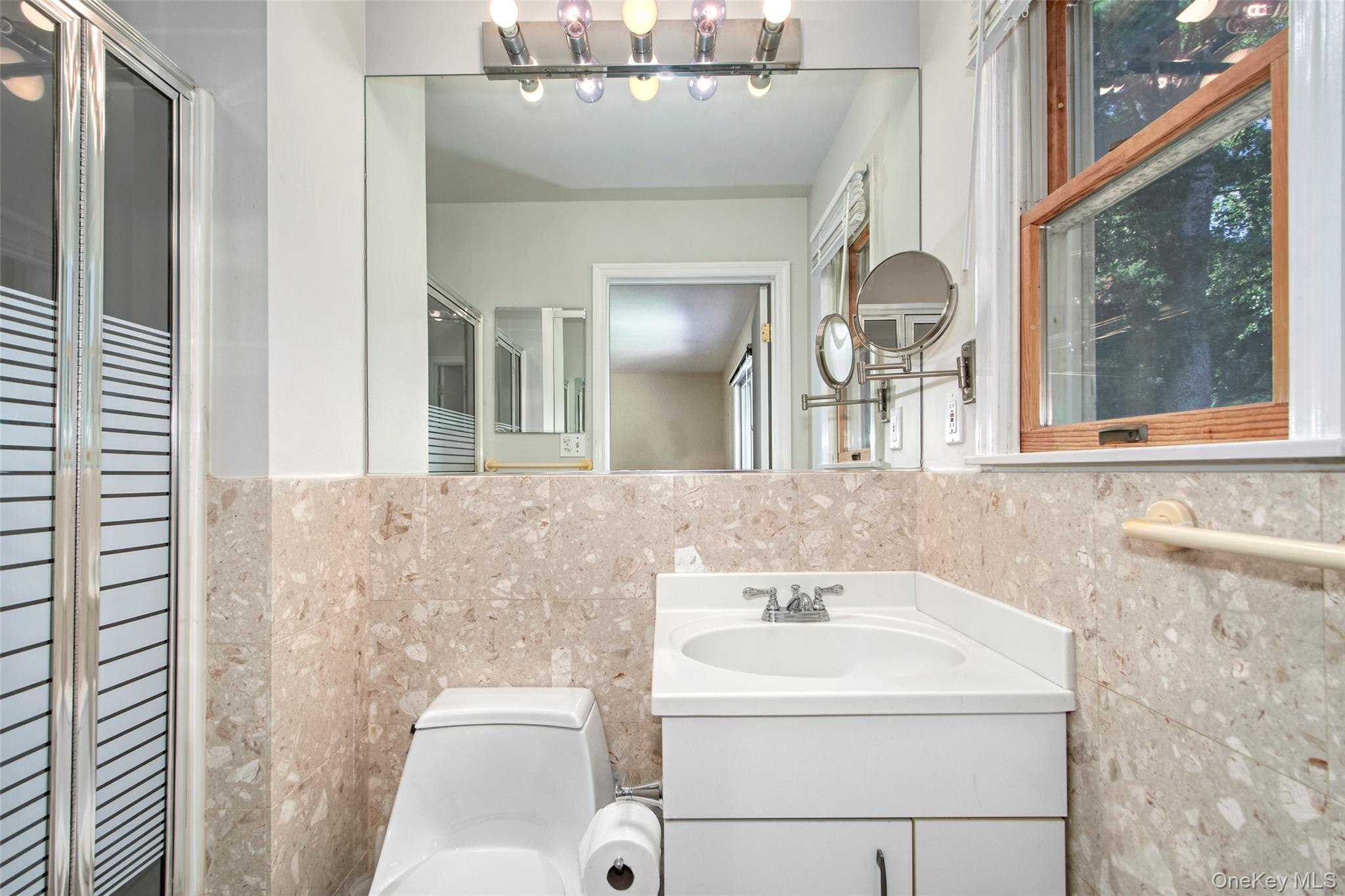 185 Pinewood Road Property Photo 14