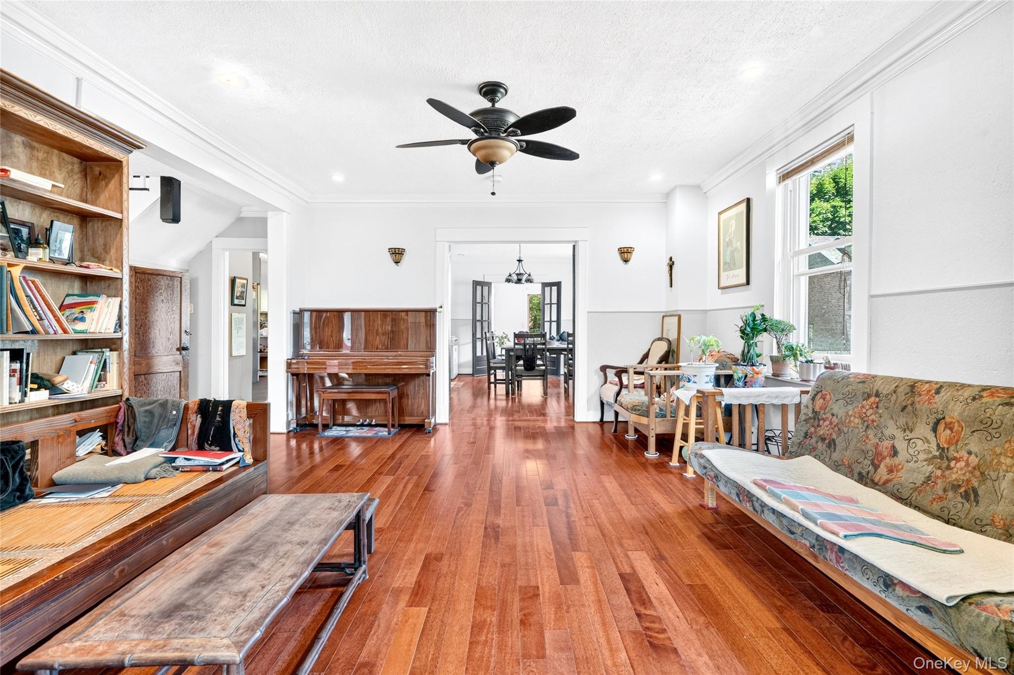 5646 Post Road Property Photo 12