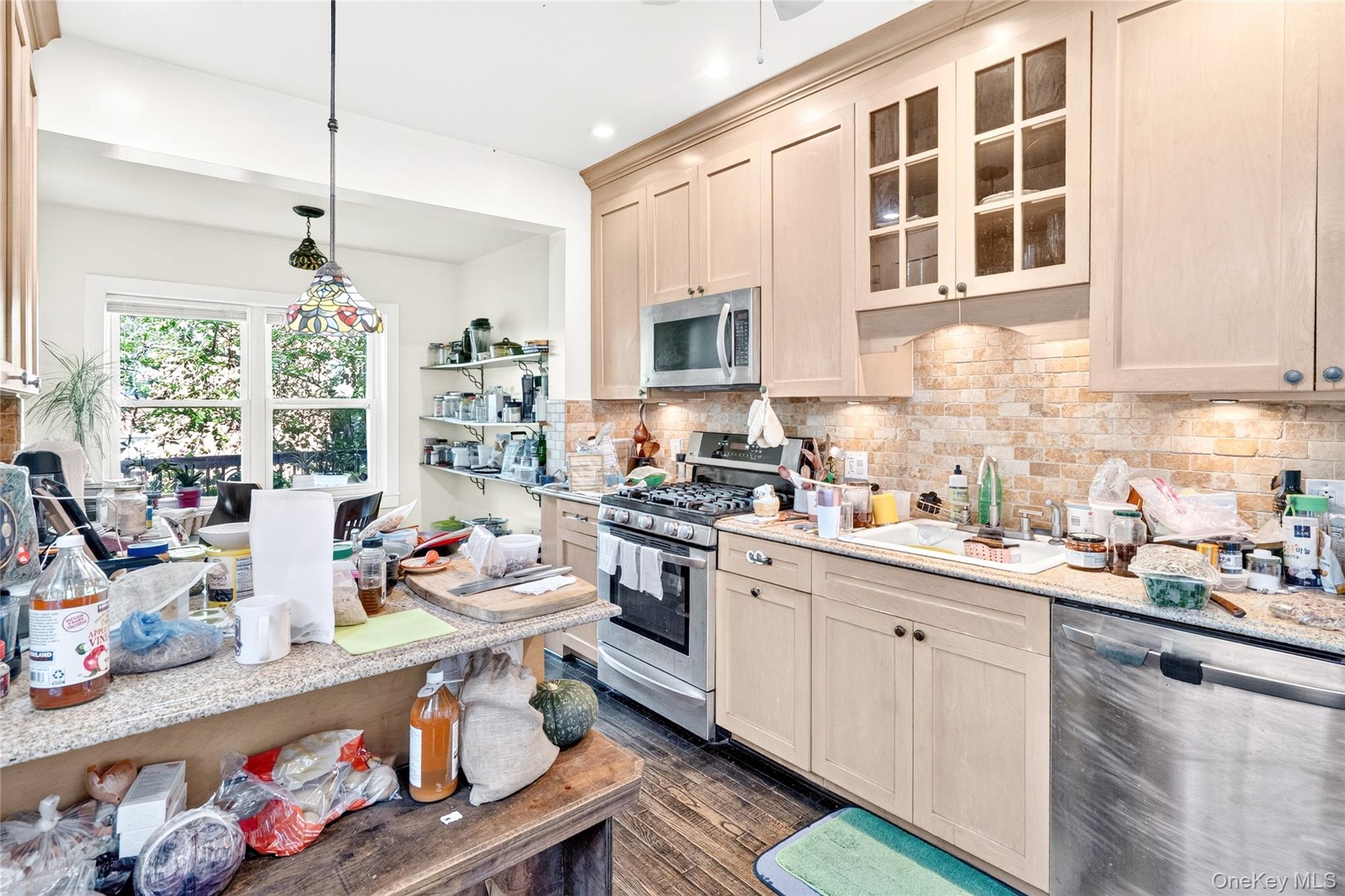 5646 Post Road Property Photo 15