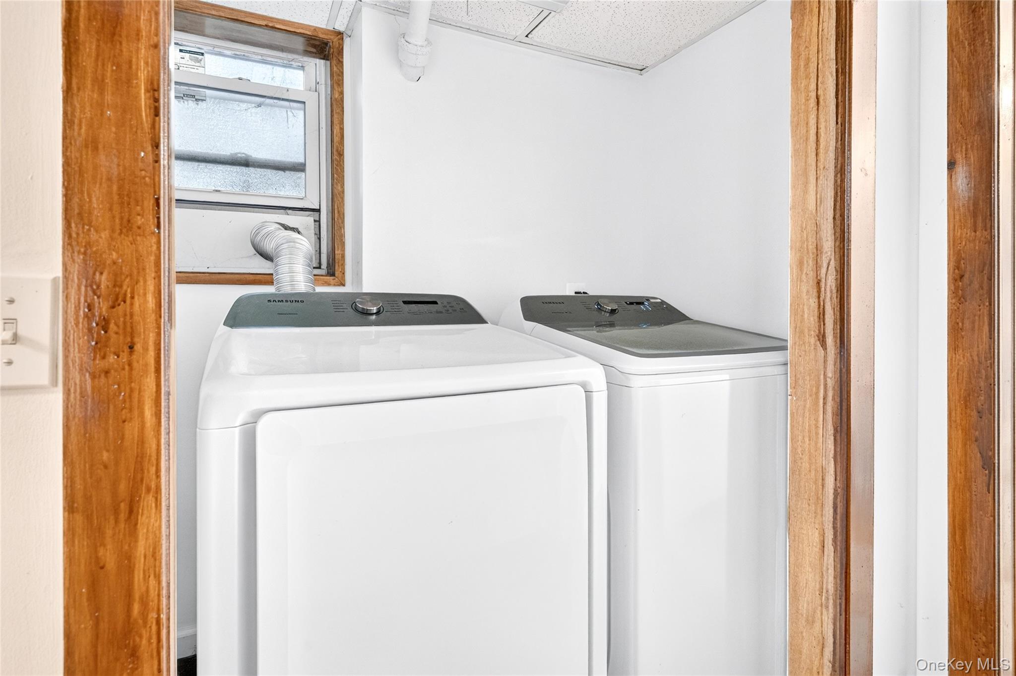 5646 Post Road Property Photo 45