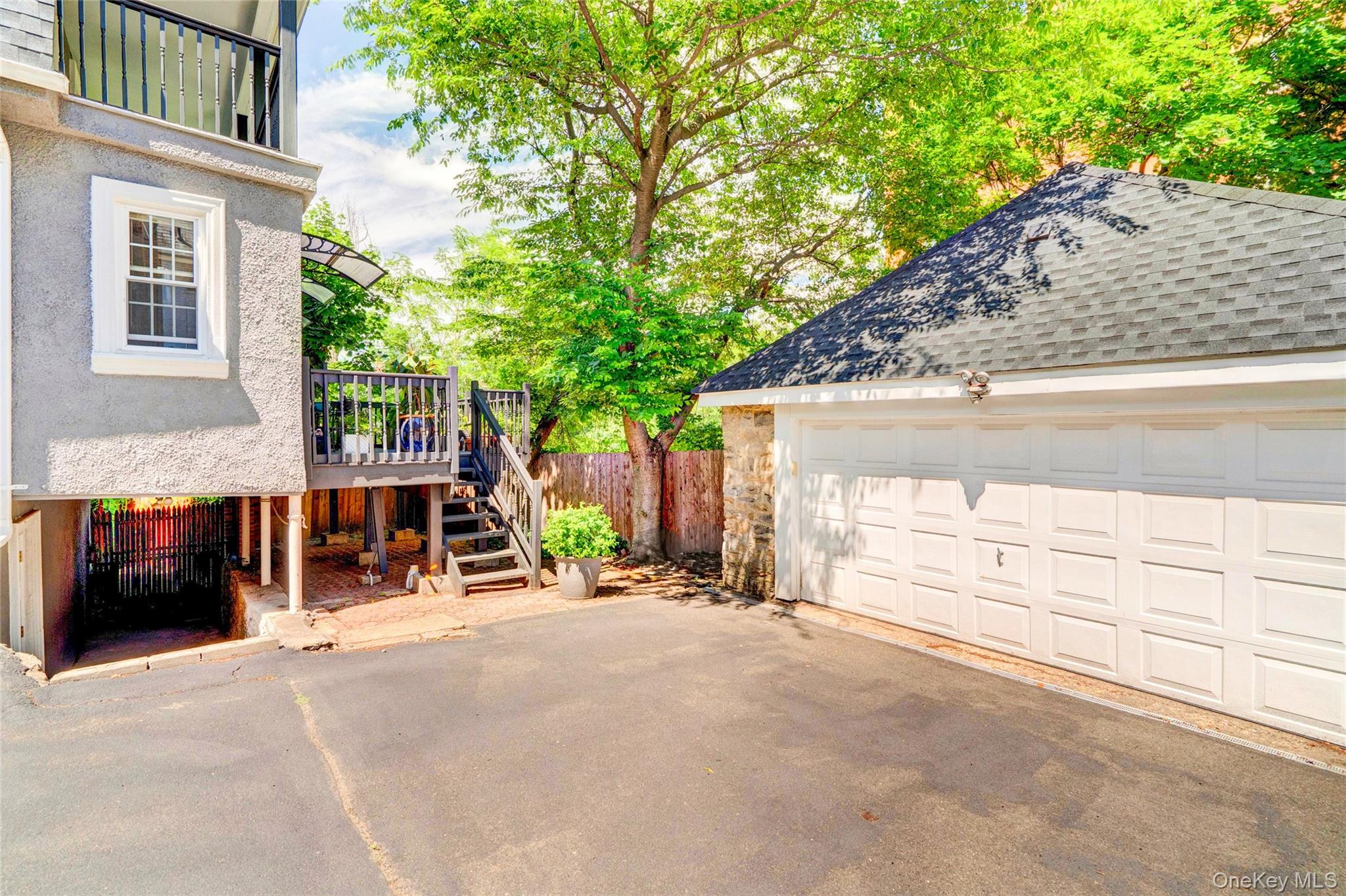 5646 Post Road Property Photo 47