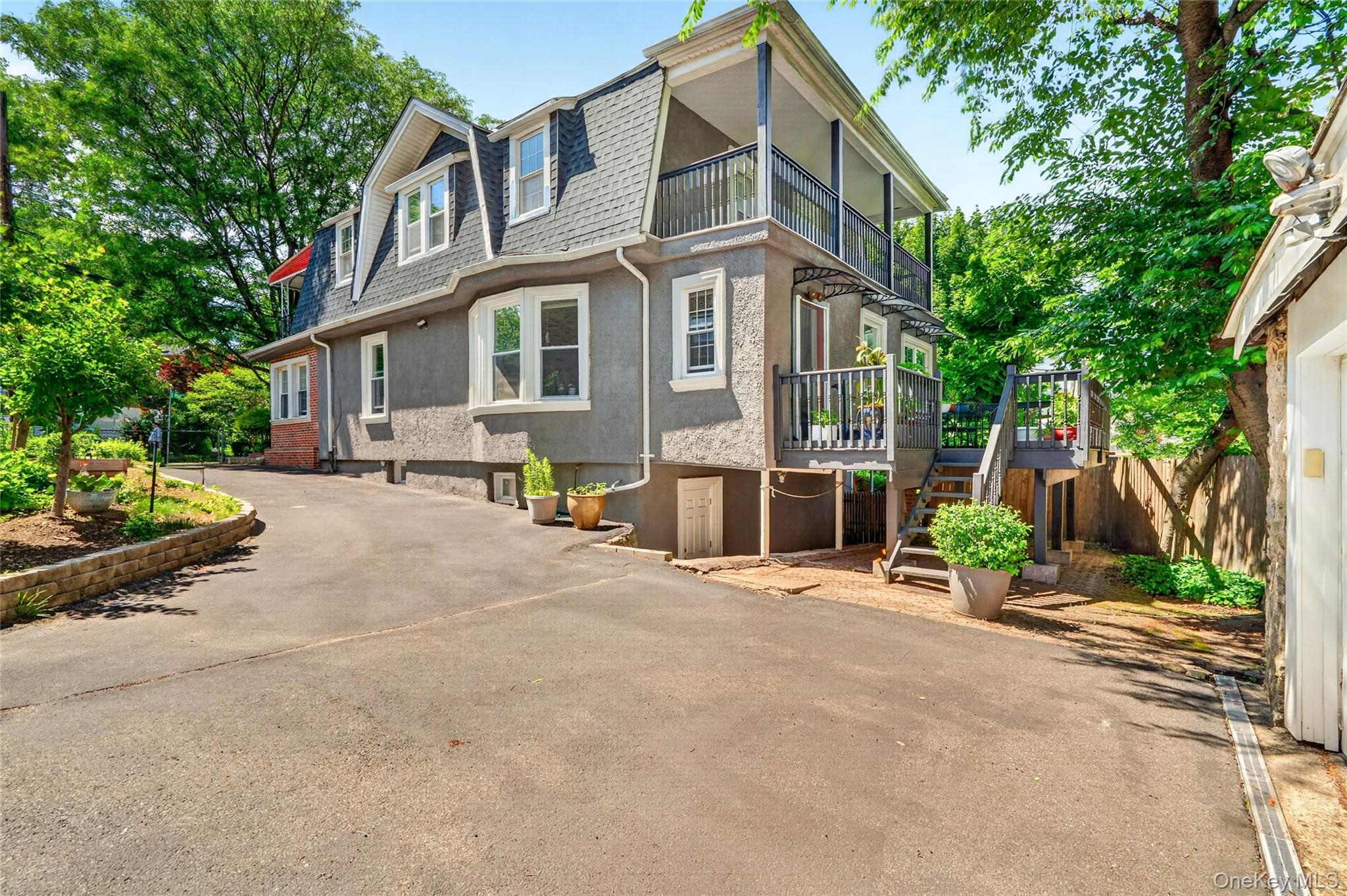 5646 Post Road Property Photo 48