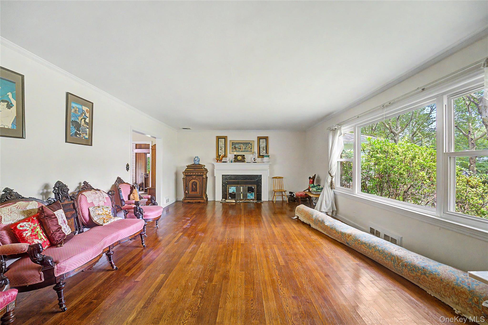 10 Hempton Road Property Photo 5