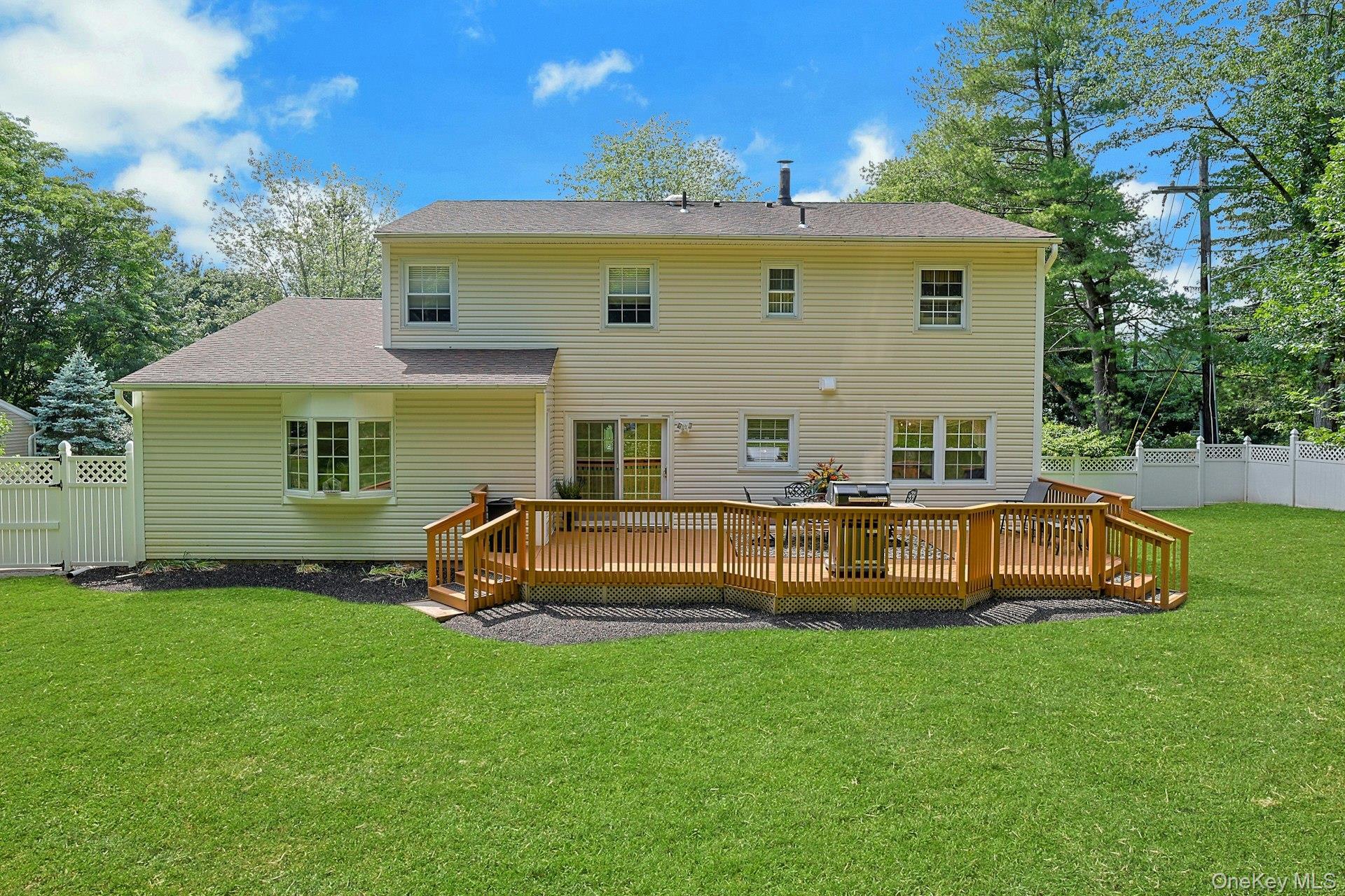 32 Sandstone Trail Property Photo 31