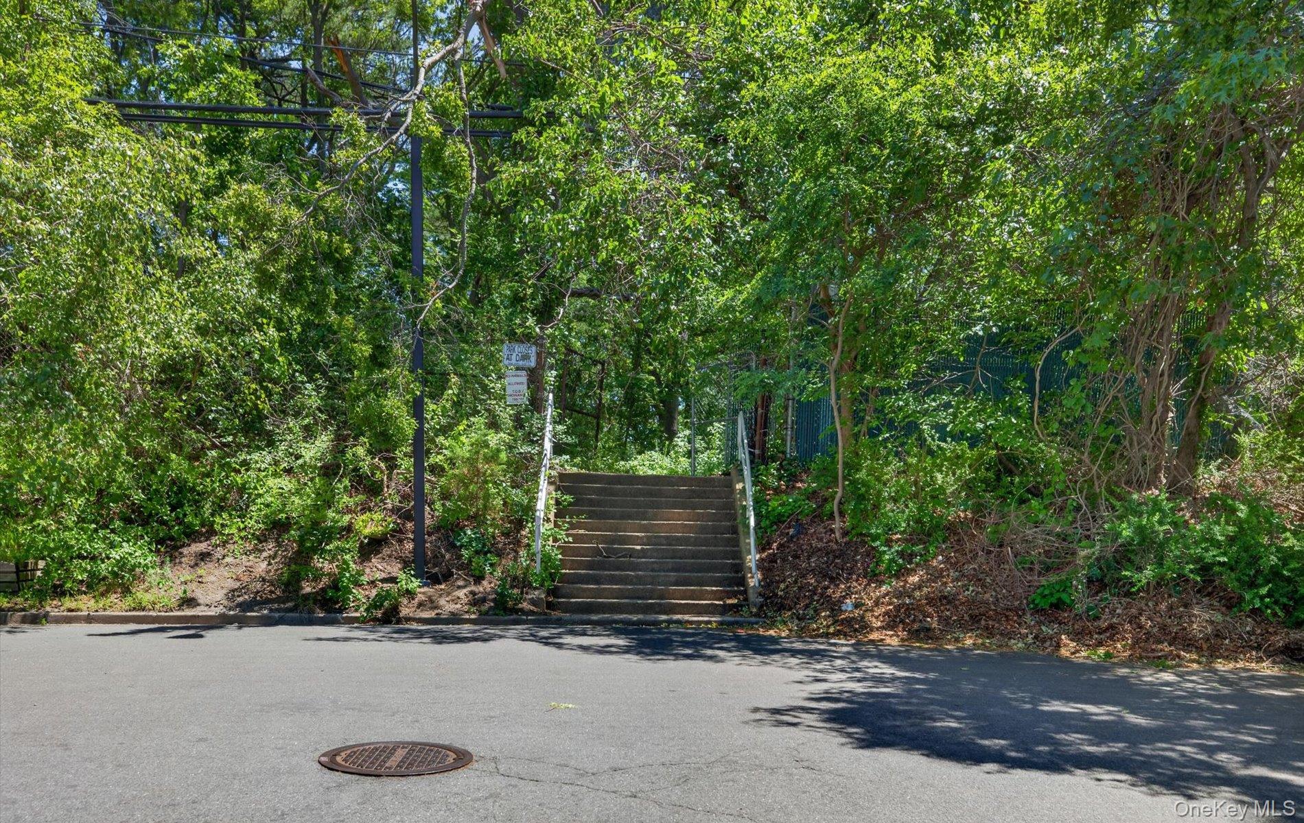 89 Beaumont Drive Property Photo 41