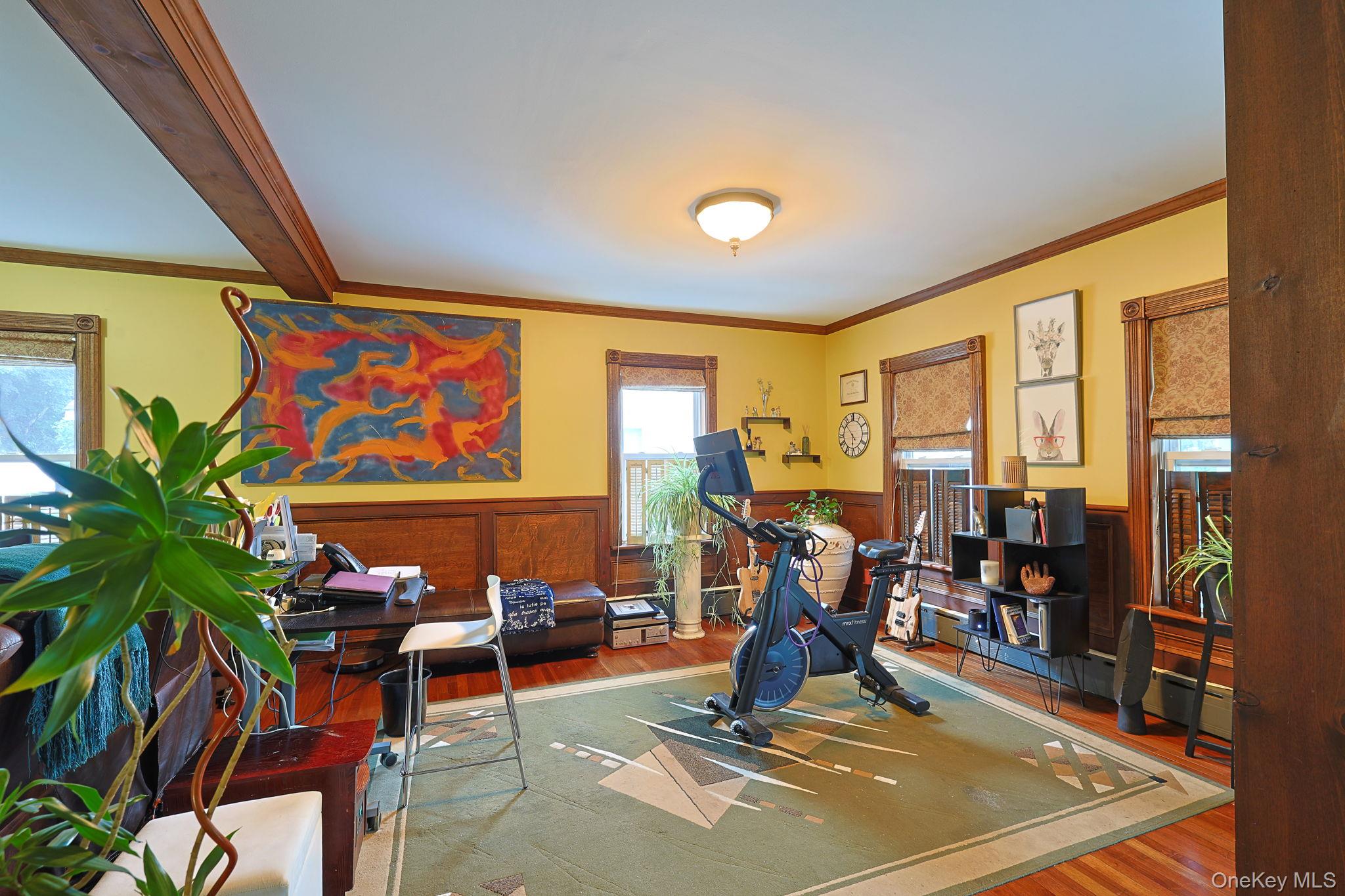 8 Bartlett Street Property Photo 4