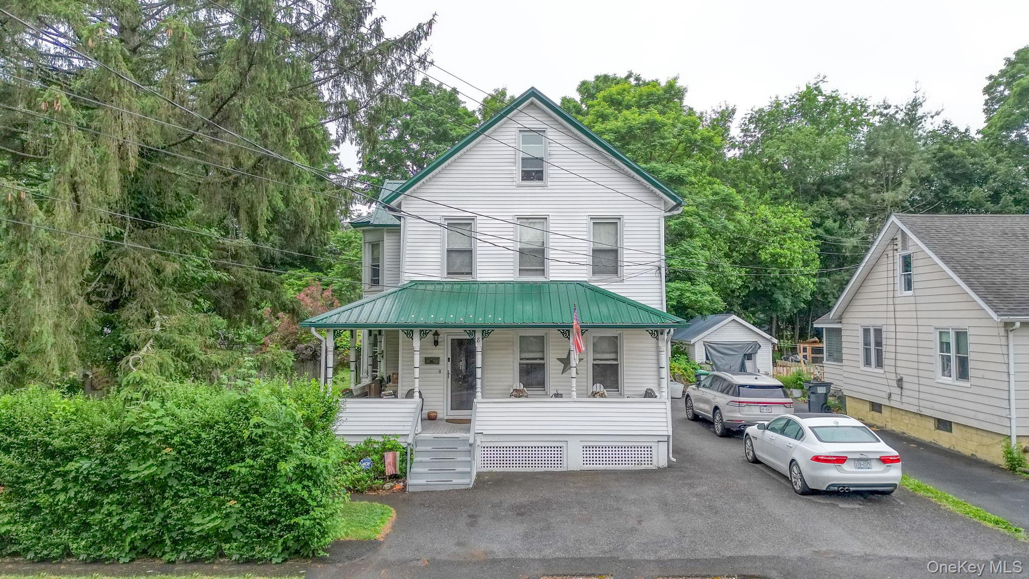 8 Bartlett Street Property Photo 39