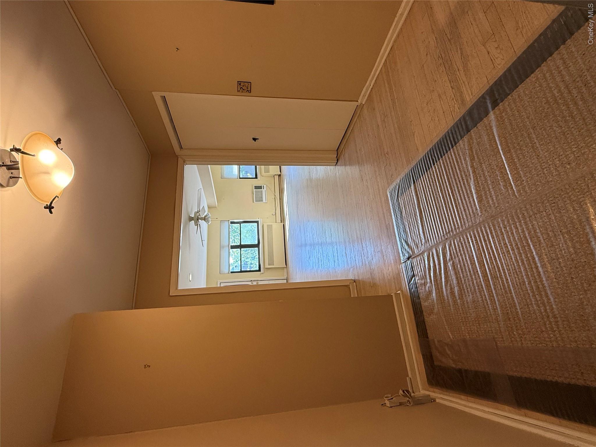 1201 E Broadway H-22 Property Photo 4