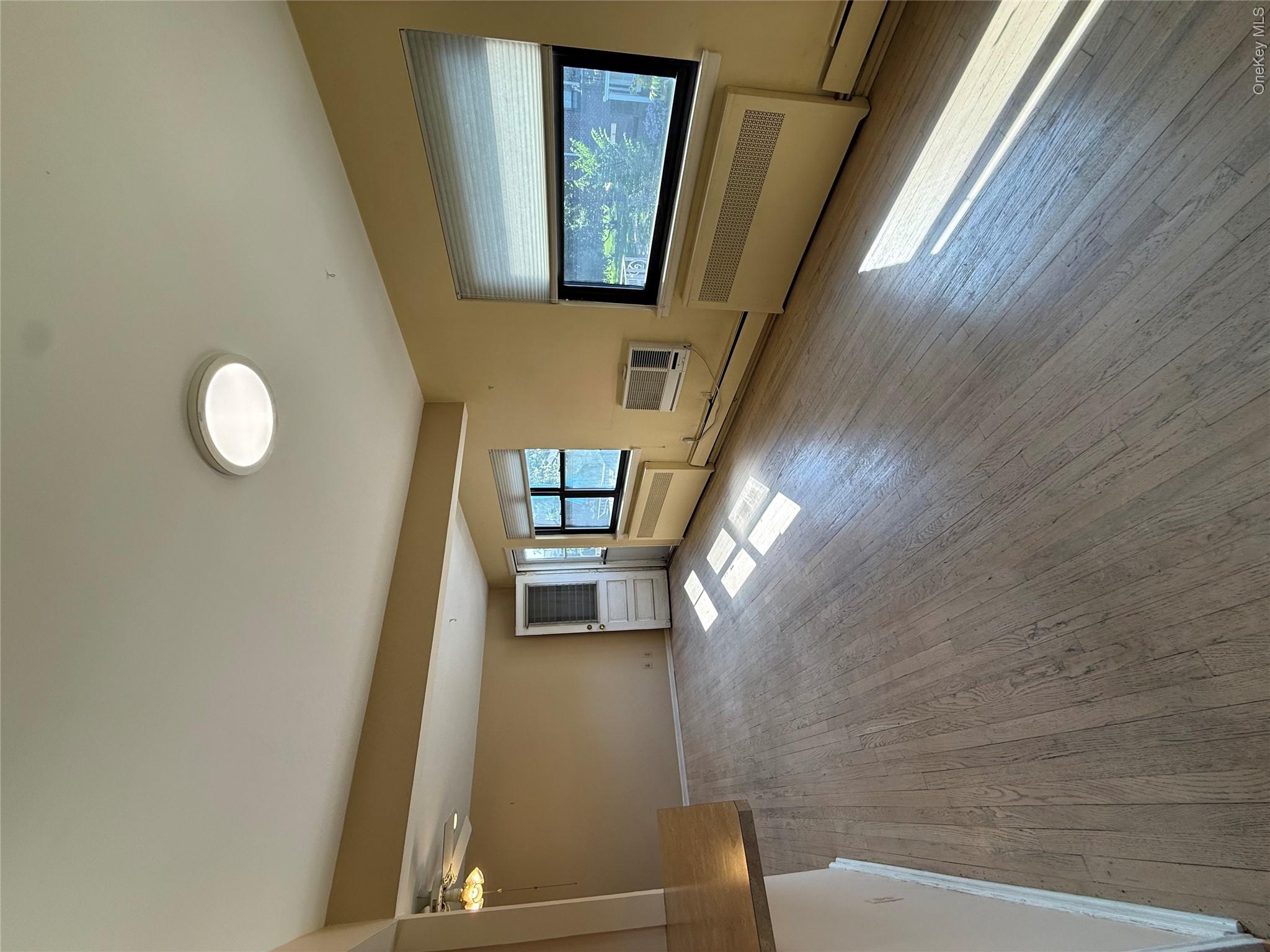 1201 E Broadway H-22 Property Photo 15