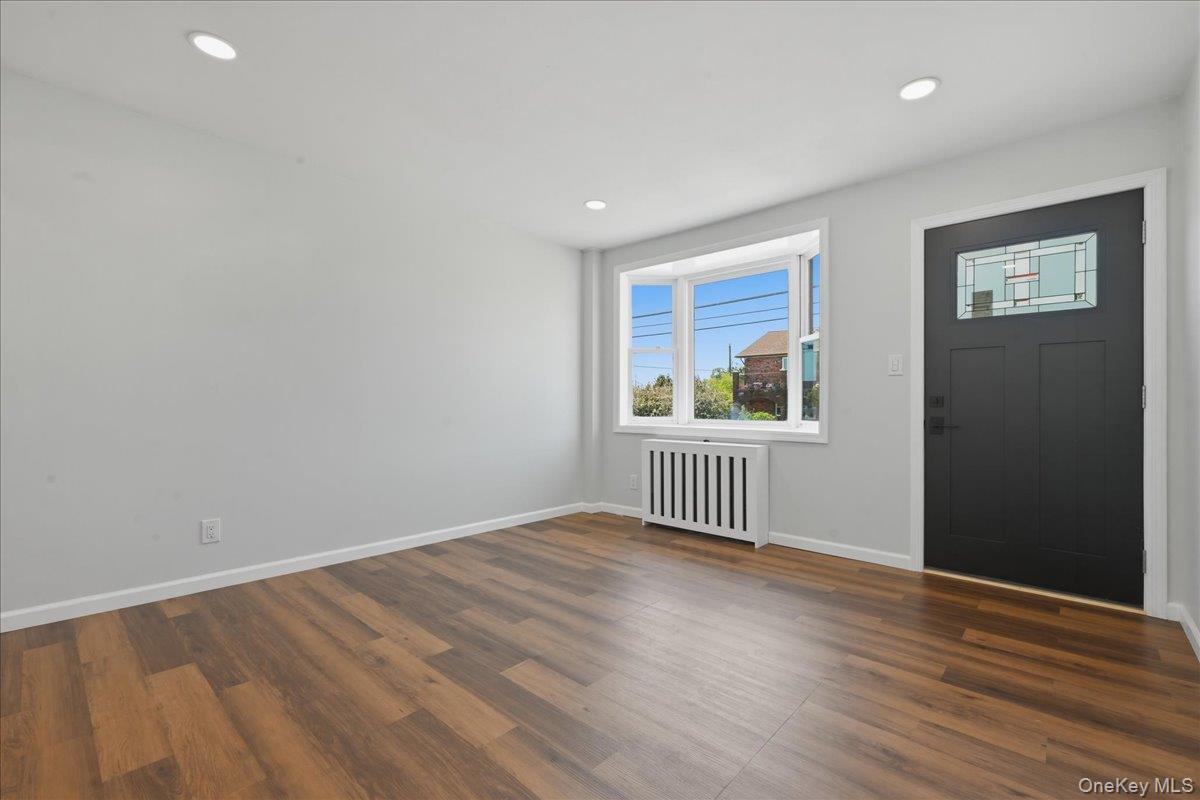 20 Wyona Avenue Property Photo 7