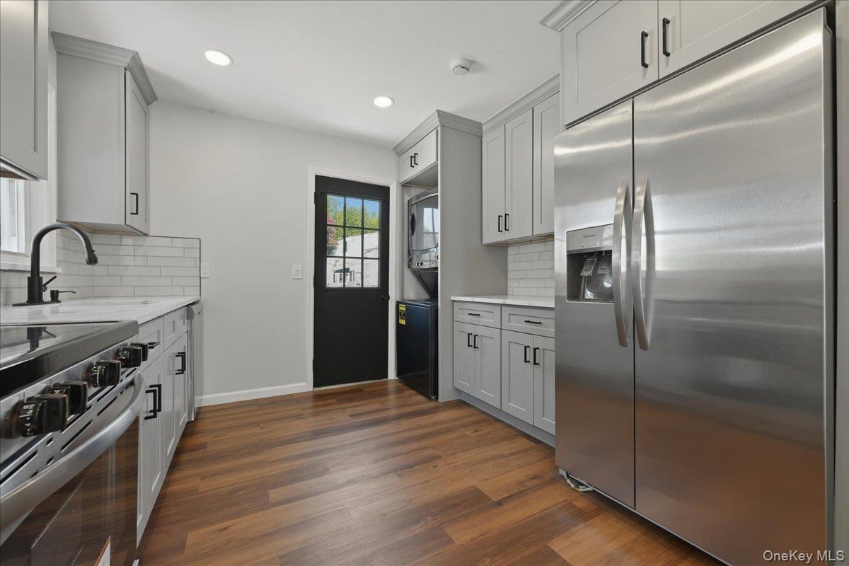 20 Wyona Avenue Property Photo 14
